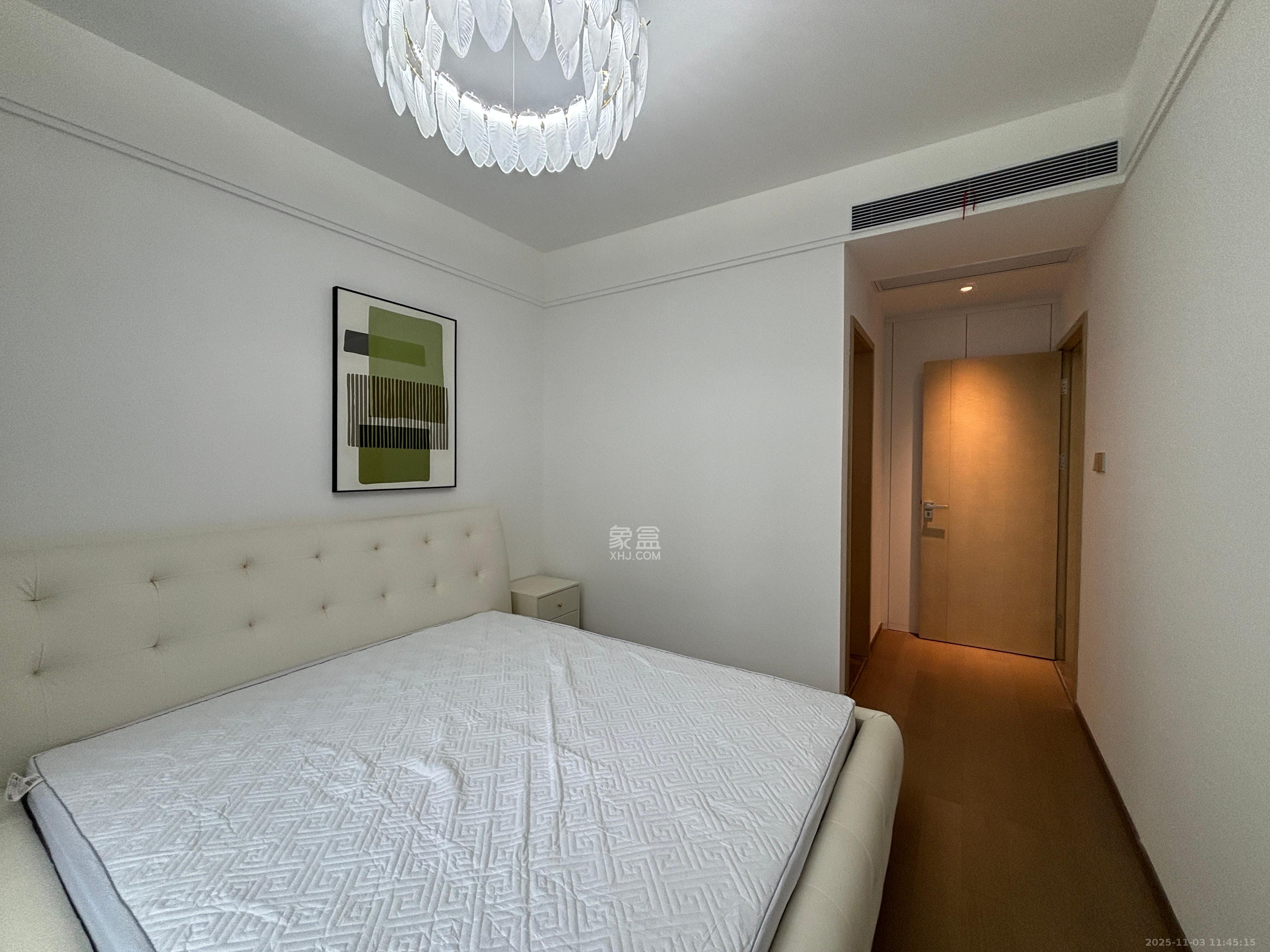 复地滨江金融中心 3室2厅2卫 4600.0元/月 复地滨江金融中心 3室2厅2卫 4600.0元/月室内图