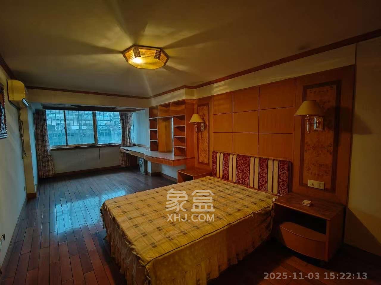 亮丽阁公寓  2室2厅1卫    2000.0元/月室内图