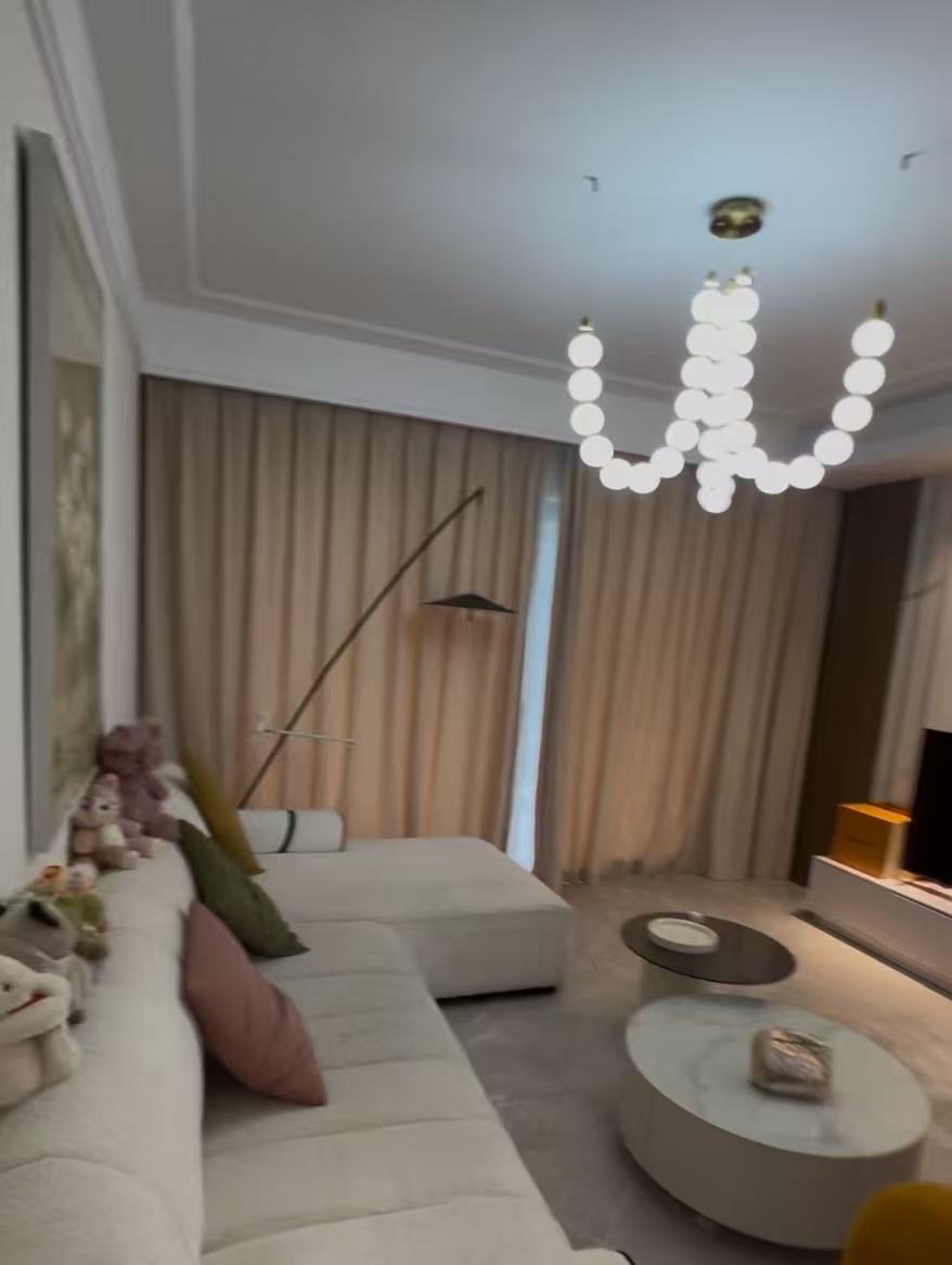 滨江府1913  4室2厅2卫    5000.0元/月户型图