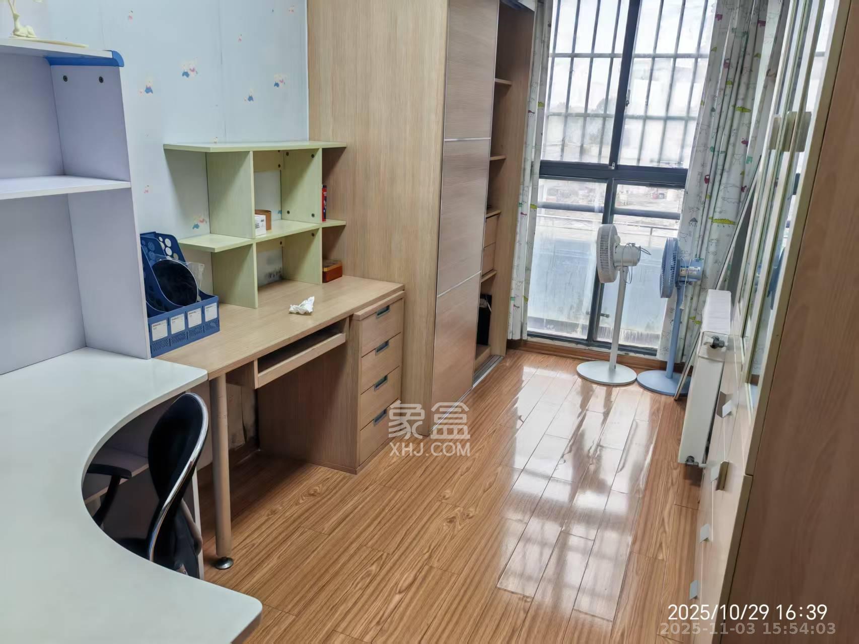 西城龙庭  4室2厅2卫    3200.0元/月 西城龙庭  4室2厅2卫    3200.0元/月室内图