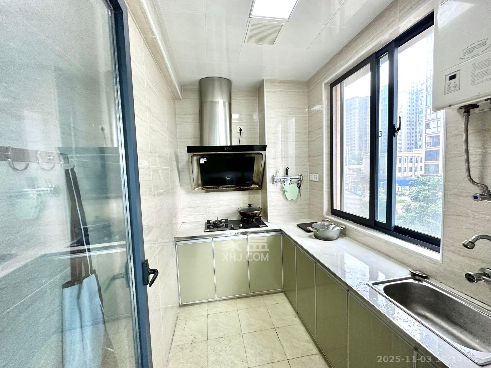 中南红领邦（红星嘉和苑）  1室1厅1卫    1400.0元/月室内图