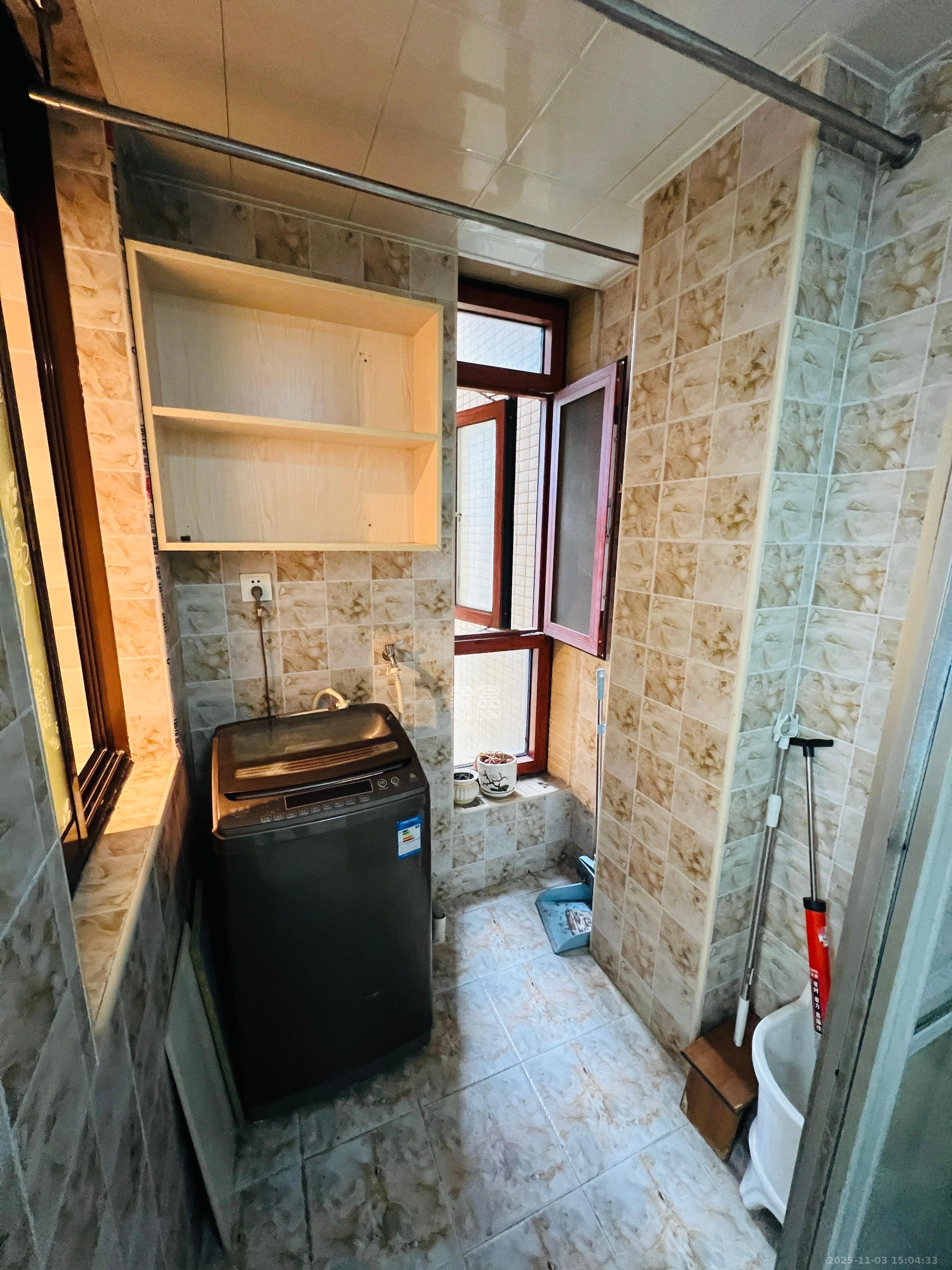 欧莱雅郡  2室1厅1卫    2000.0元/月室内图