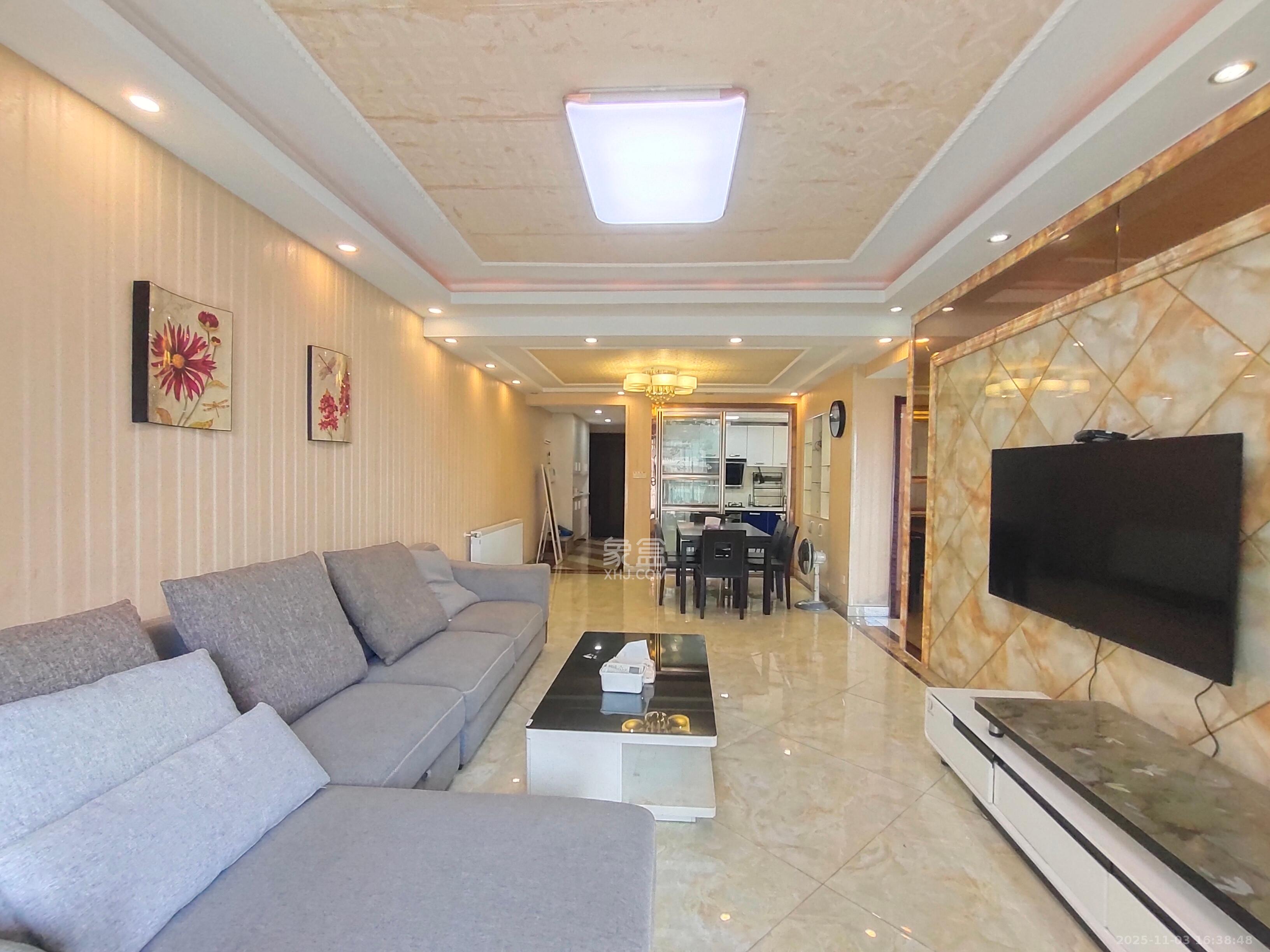 融科东南海  3室2厅1卫    2500.0元/月室内图