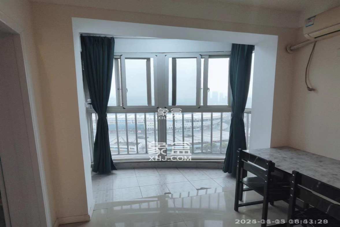 芙蓉公馆 2室1厅1卫 2500.0元/月 芙蓉公馆 2室1厅1卫 2500.0元/月室内图