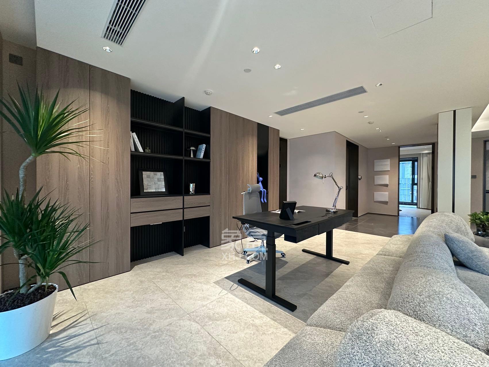 长沙悦府(华润万象城) 4室2厅3卫 19000.0元/月 长沙悦府(华润万象城) 4室2厅3卫 19000.0元/月室内图