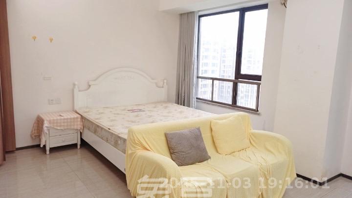 奥林匹克花园贡院三期  1室1厅1卫    1300.0元/月室内图