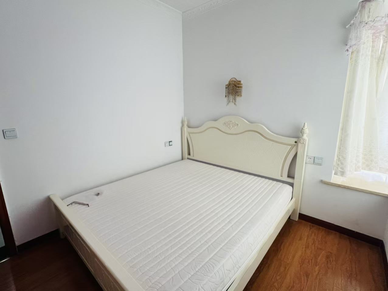 学府花园(文苑瑞景) 2室2厅1卫 1200.0元/月 学府花园(文苑瑞景) 2室2厅1卫 1200.0元/月室内图