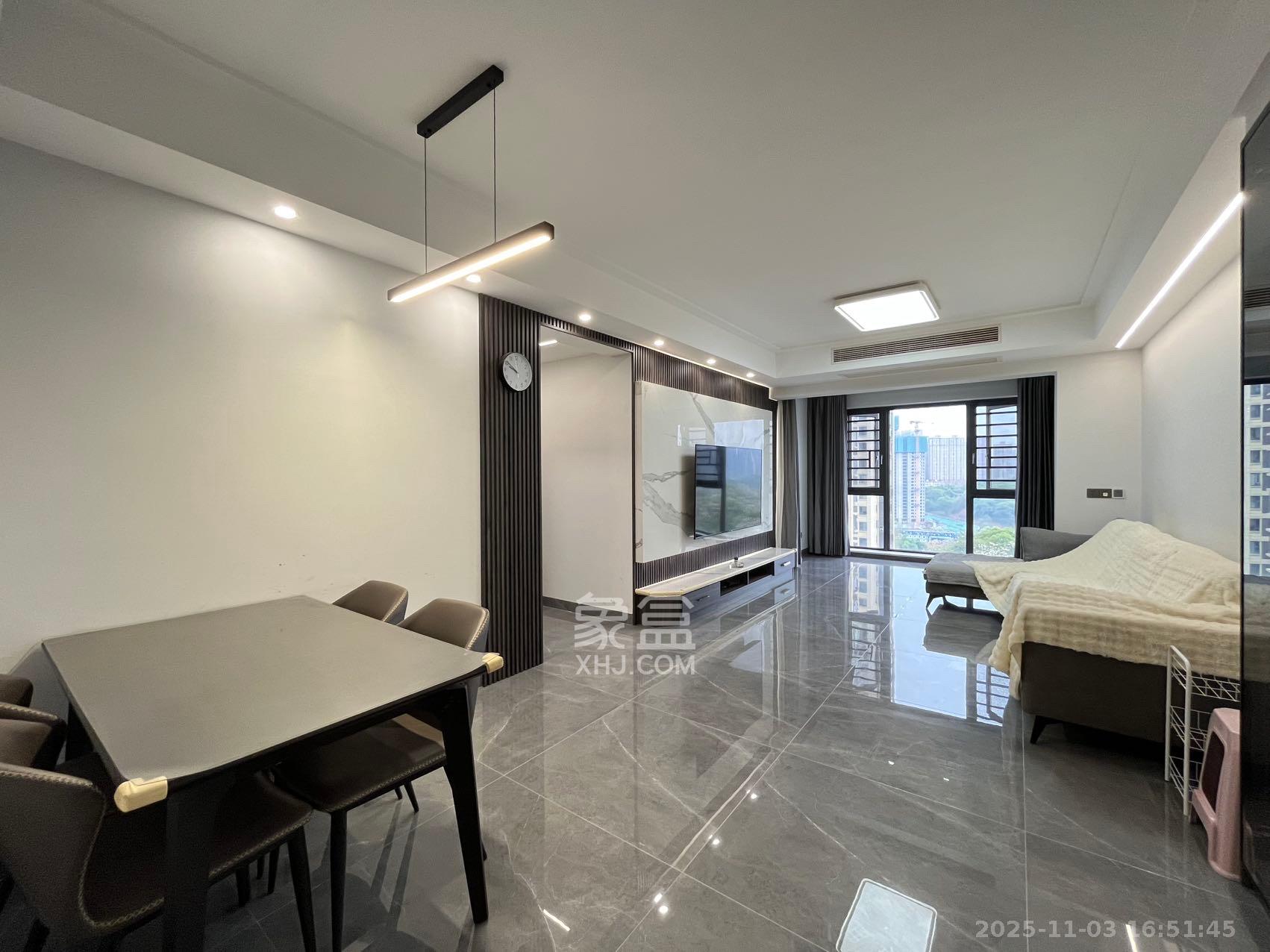 君合天玺 3室2厅2卫 4200.0元/月 君合天玺 3室2厅2卫 4200.0元/月室内图