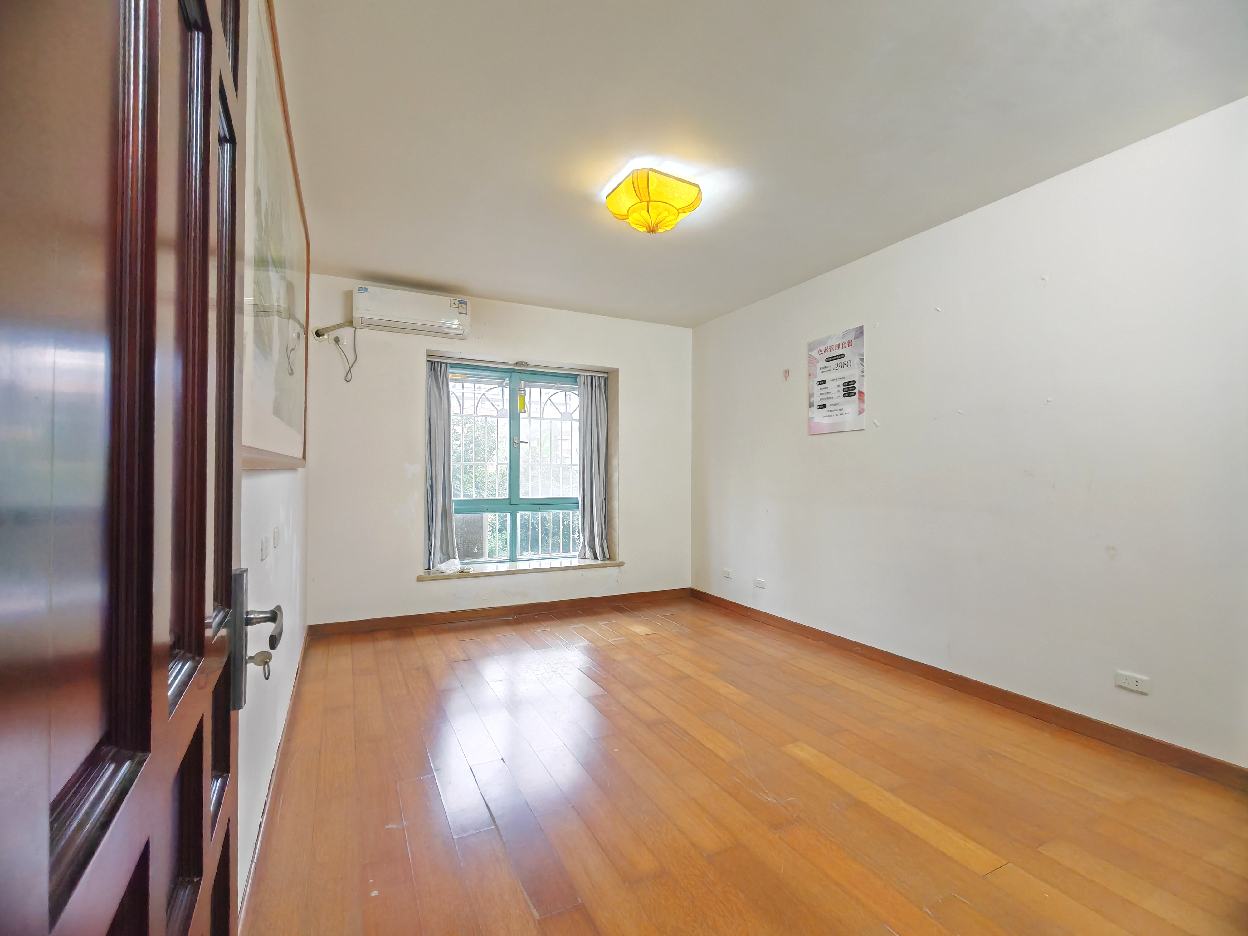 省建设厅宿舍 4室2厅2卫 3500.0元/月 省建设厅宿舍 4室2厅2卫 3500.0元/月室内图