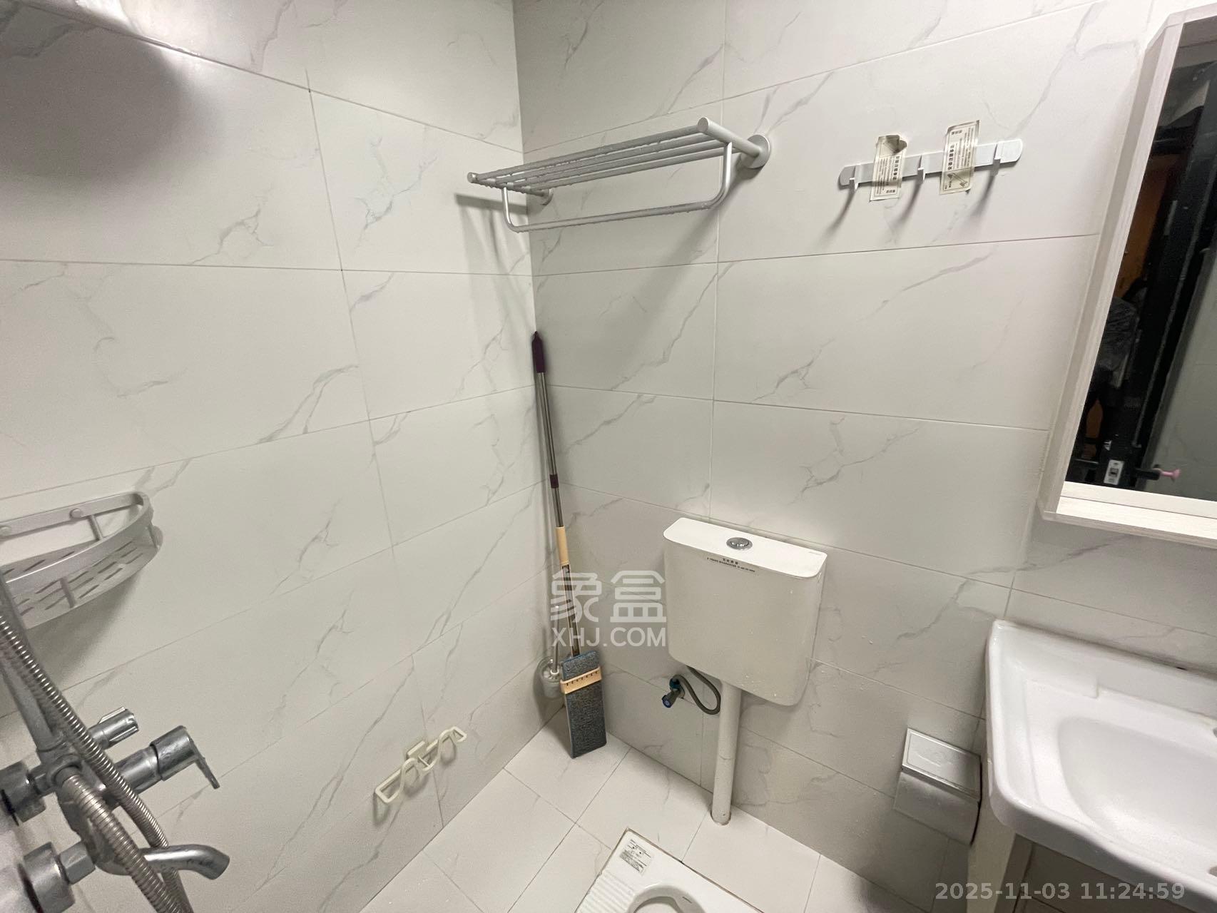 复地星光天地  1室0厅0卫    1500.0元/月室内图