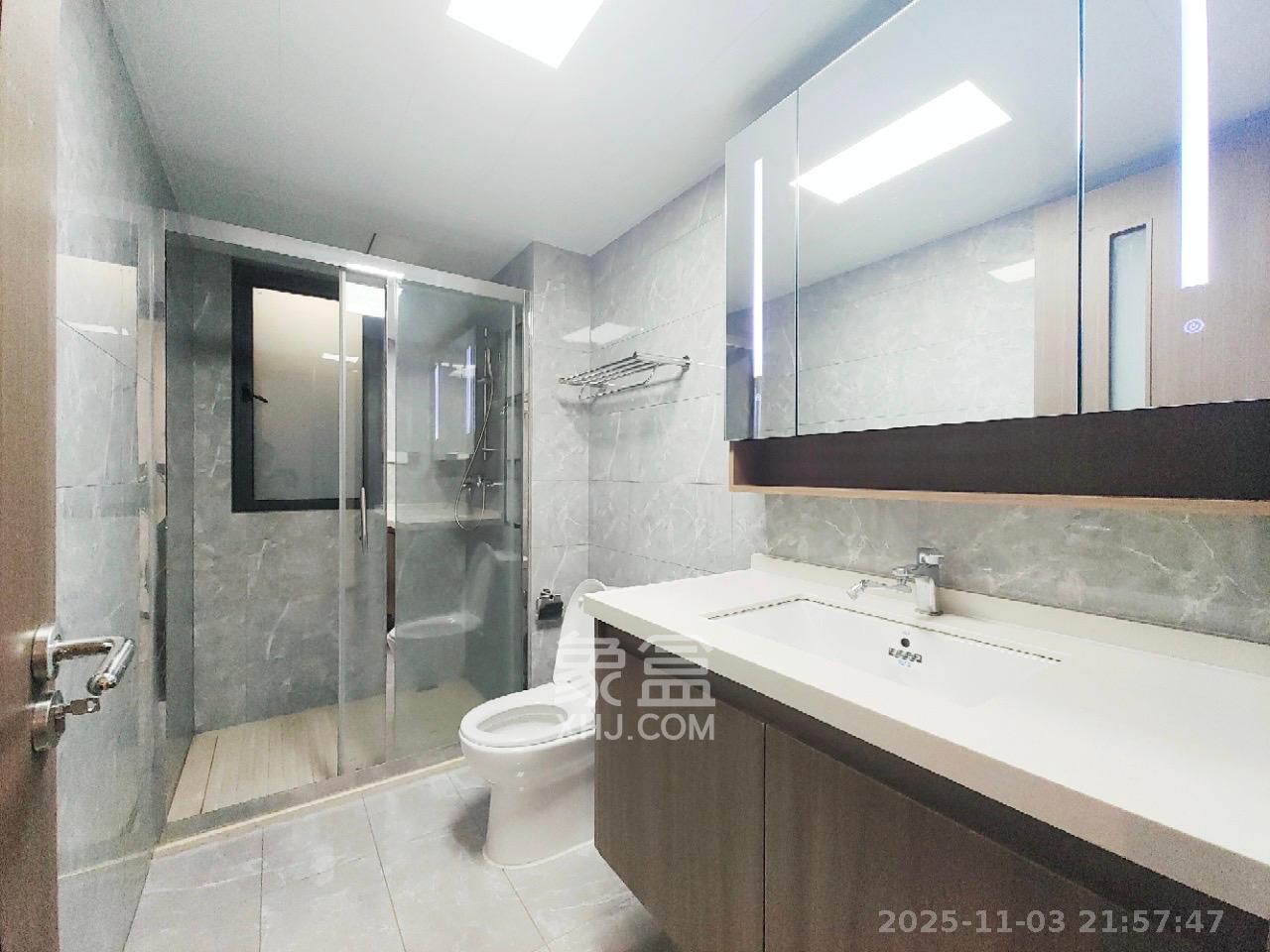 振业悦江府 3室2厅2卫 6200.0元/月 振业悦江府 3室2厅2卫 6200.0元/月室内图