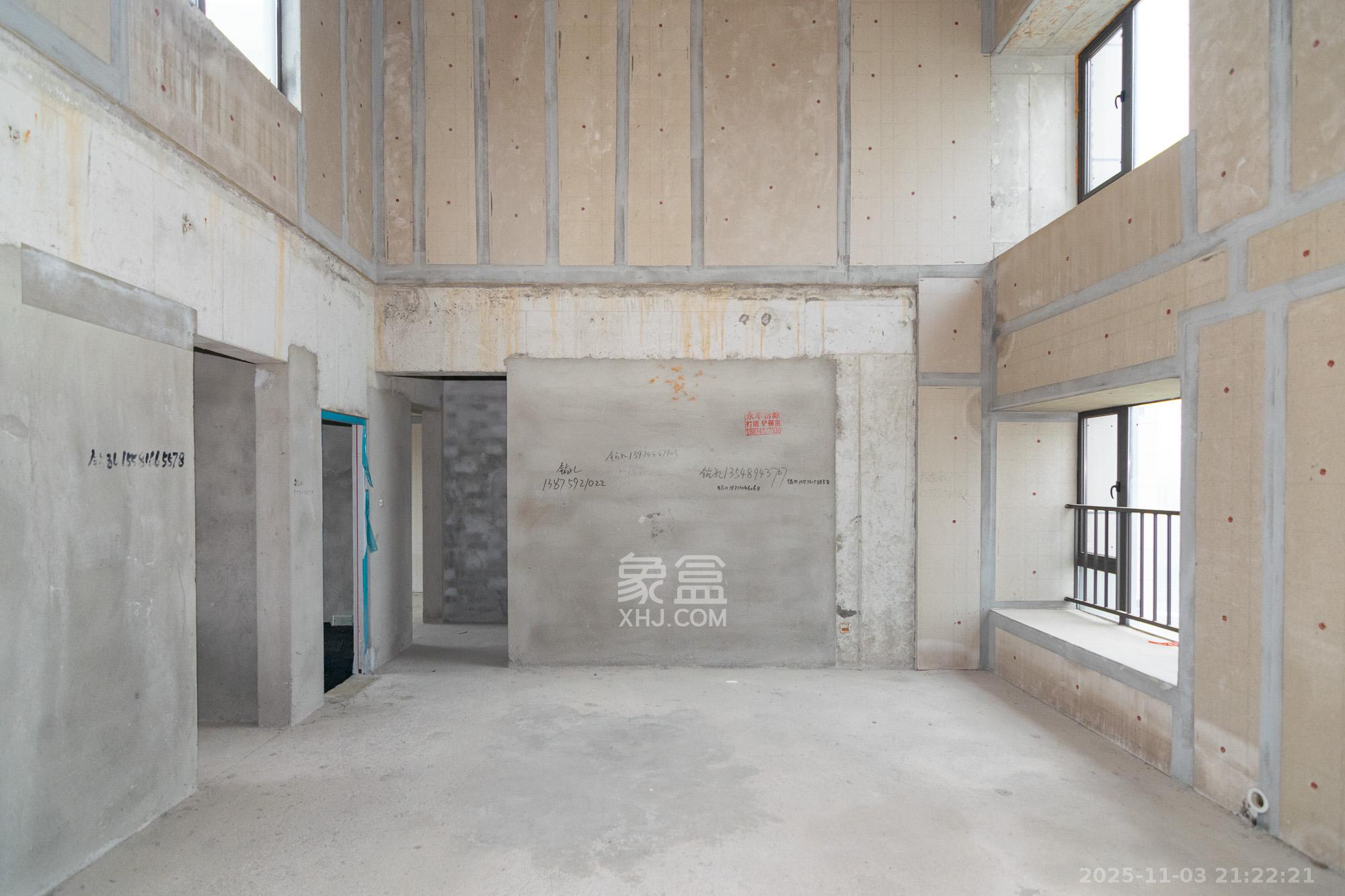 润和雅郡（润和紫郡六期）  1室0厅0卫    150.0万客厅