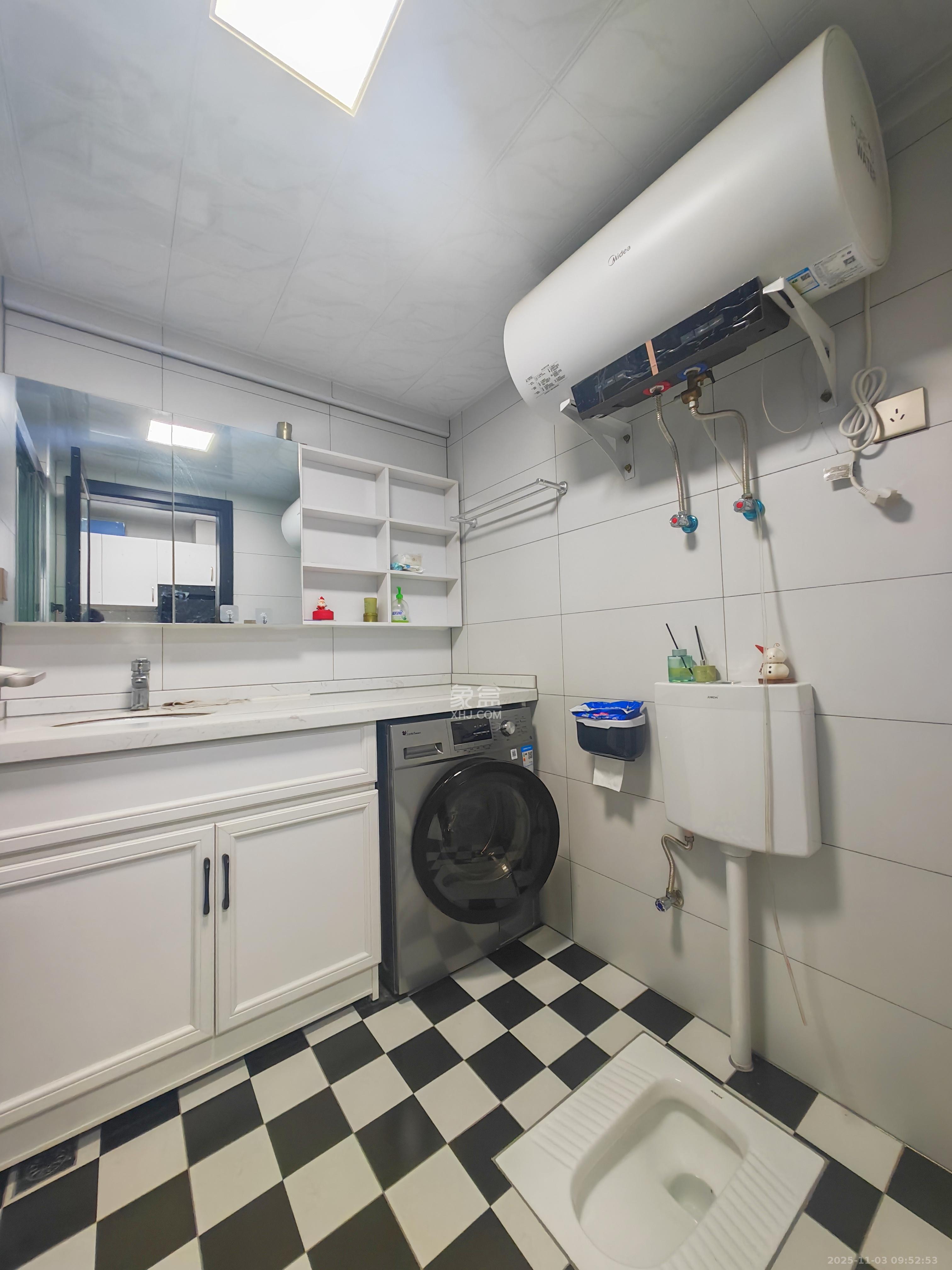 鑫远玲珑 1室0厅0卫 1600.0元/月 鑫远玲珑 1室0厅0卫 1600.0元/月室内图