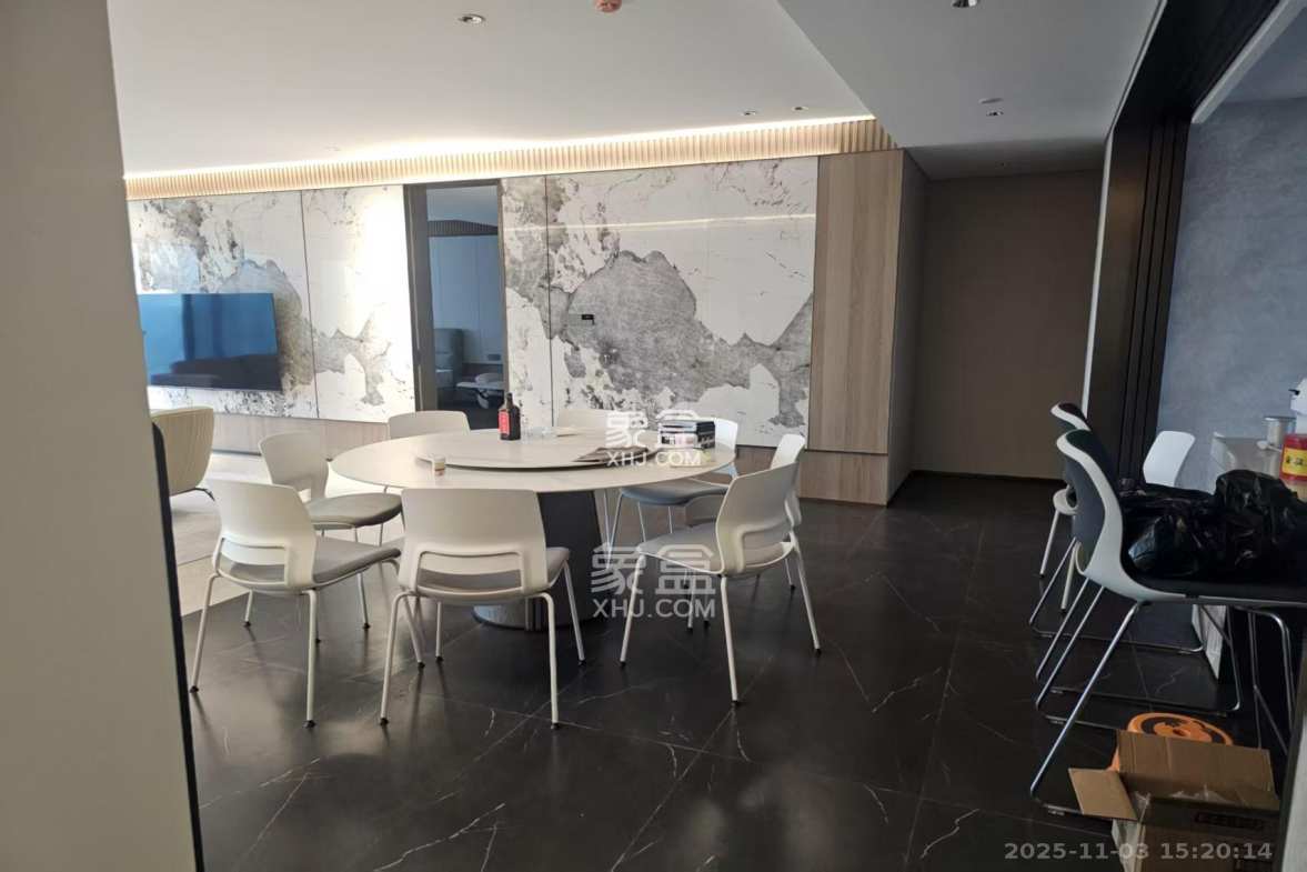 长沙悦府(华润万象城) 4室2厅3卫 12500.0元/月 长沙悦府(华润万象城) 4室2厅3卫 12500.0元/月室内图