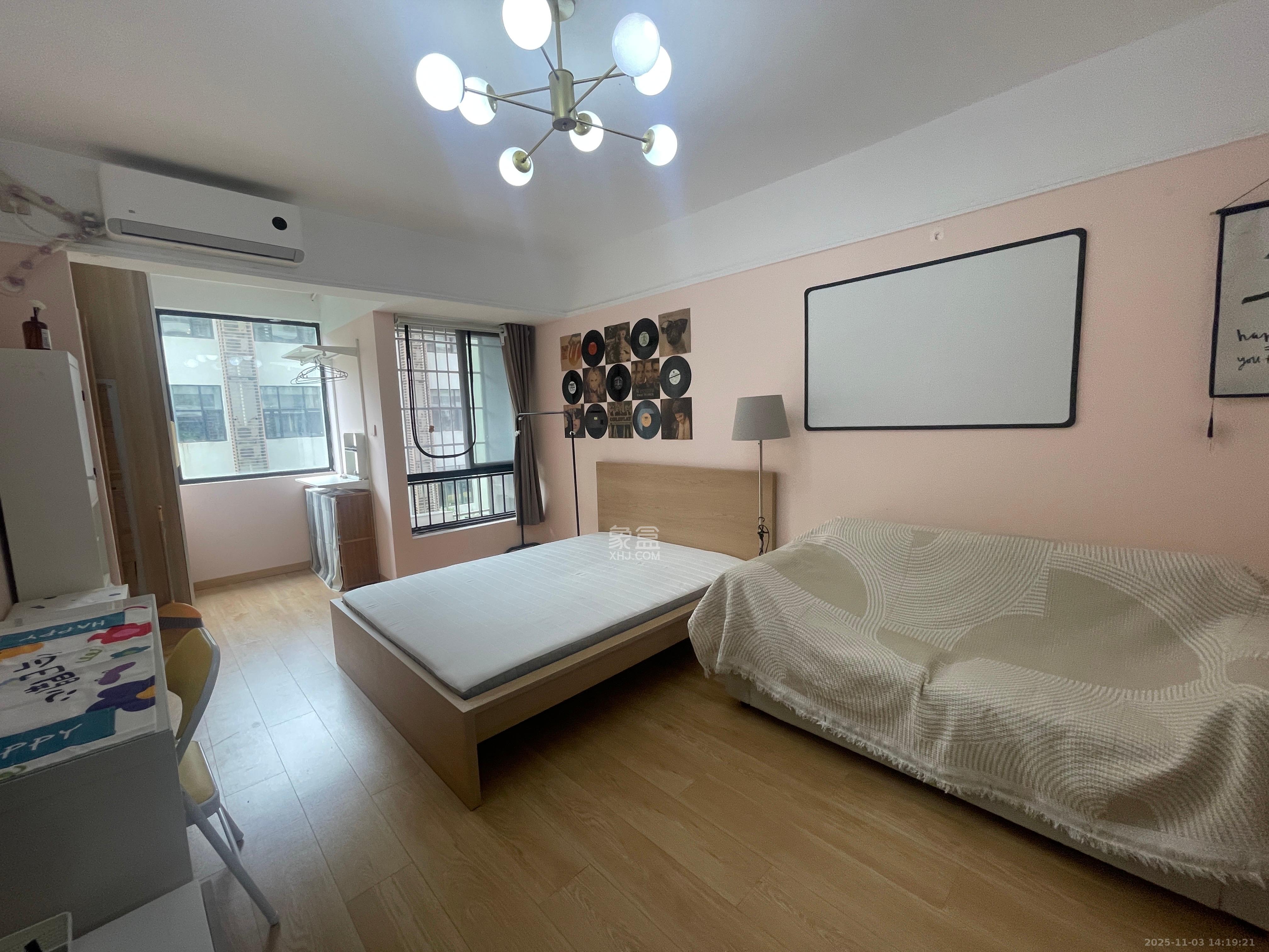 万科金色家园  1室1厅1卫    1400.0元/月