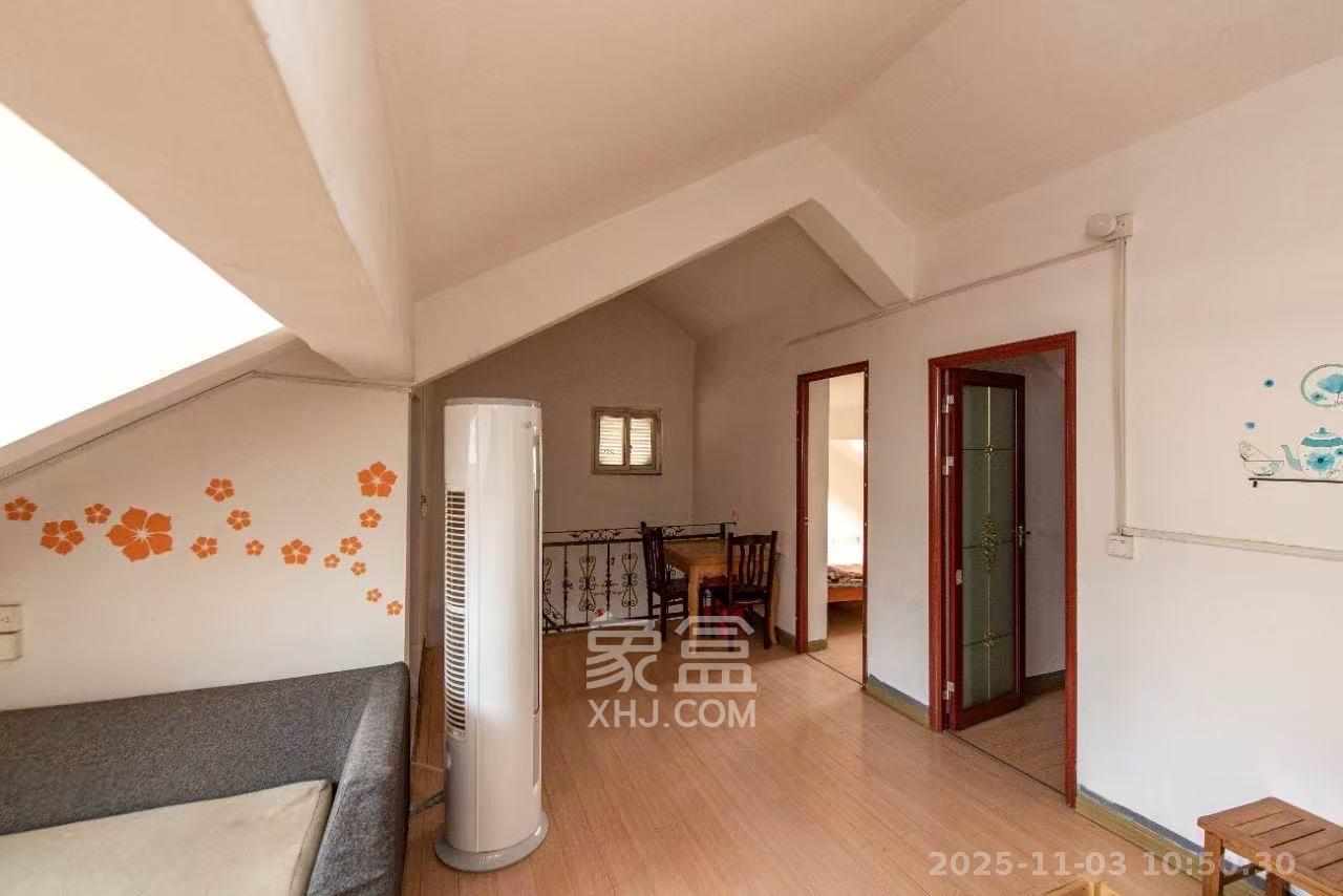 紫薇苑  4室1厅1卫    1800.0元/月室内图