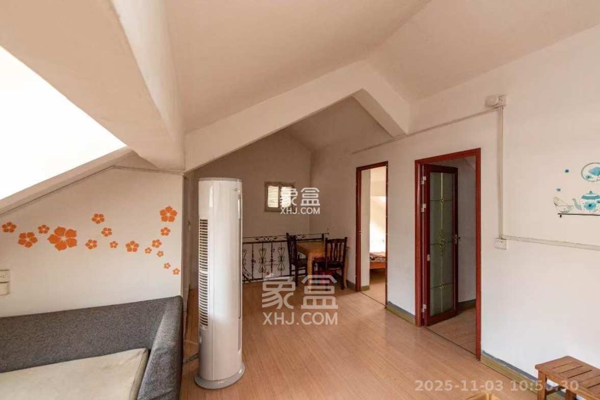 紫薇苑 4室1厅1卫 1800.0元/月 紫薇苑 4室1厅1卫 1800.0元/月室内图