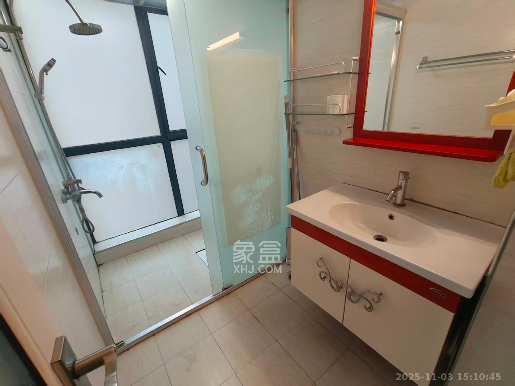 融圣国际  2室2厅1卫    3000.0元/月室内图