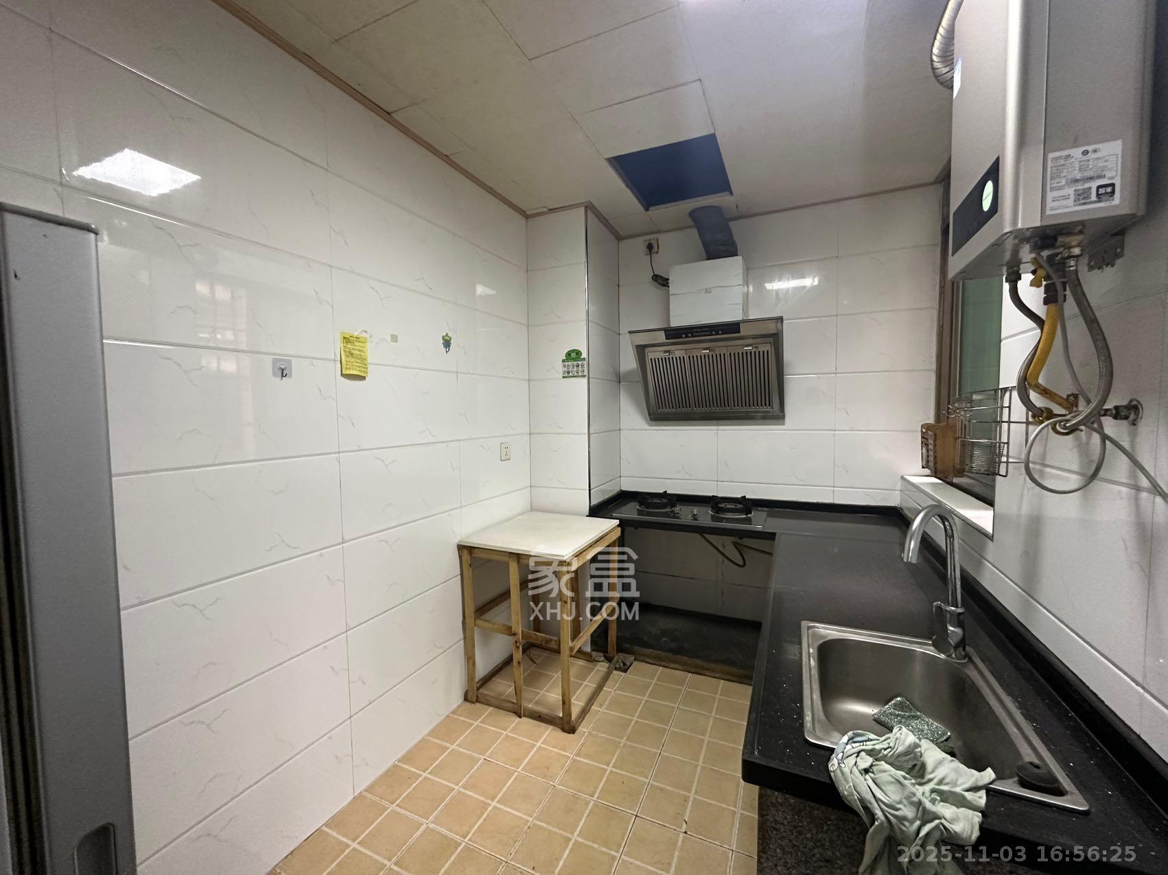 兴联小区 3室1厅2卫 1500.0元/月 兴联小区 3室1厅2卫 1500.0元/月室内图