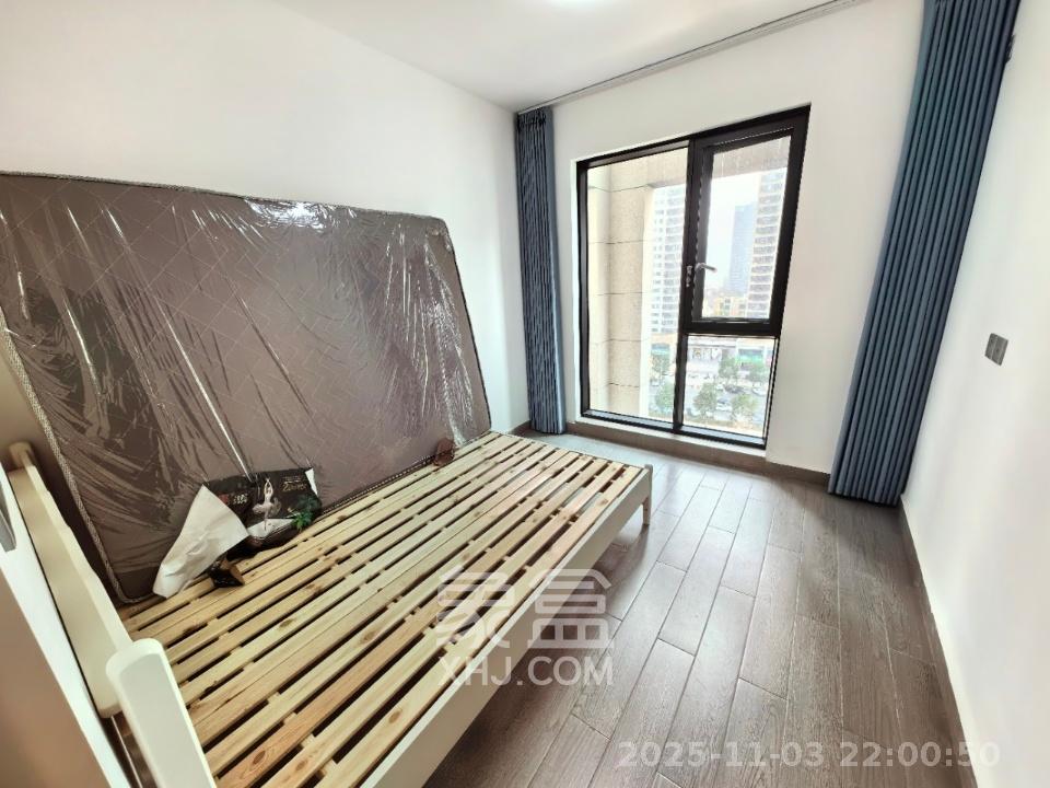 中海阅溪府  3室2厅2卫    3200.0元/月室内图