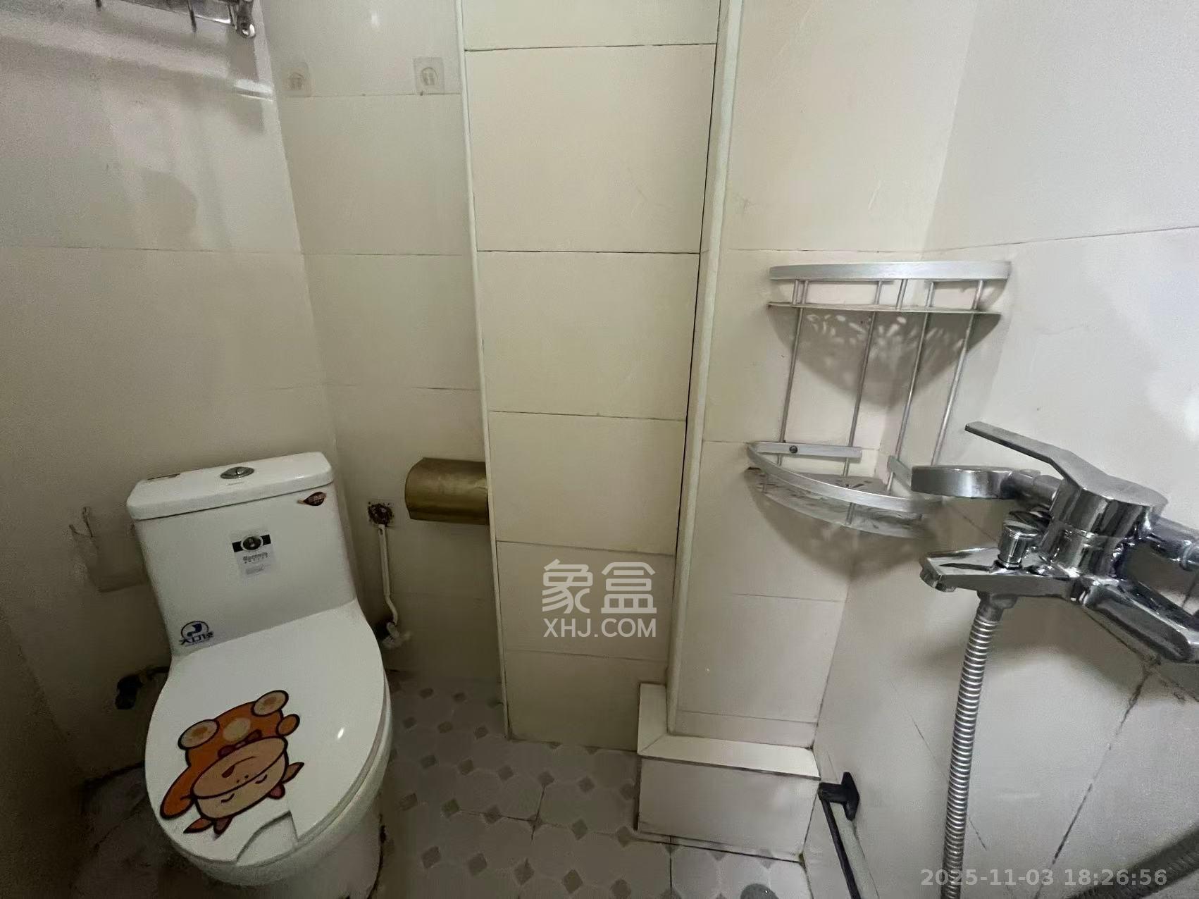 当代滨江MOMA 1室1厅1卫 1300.0元/月 当代滨江MOMA 1室1厅1卫 1300.0元/月室内图