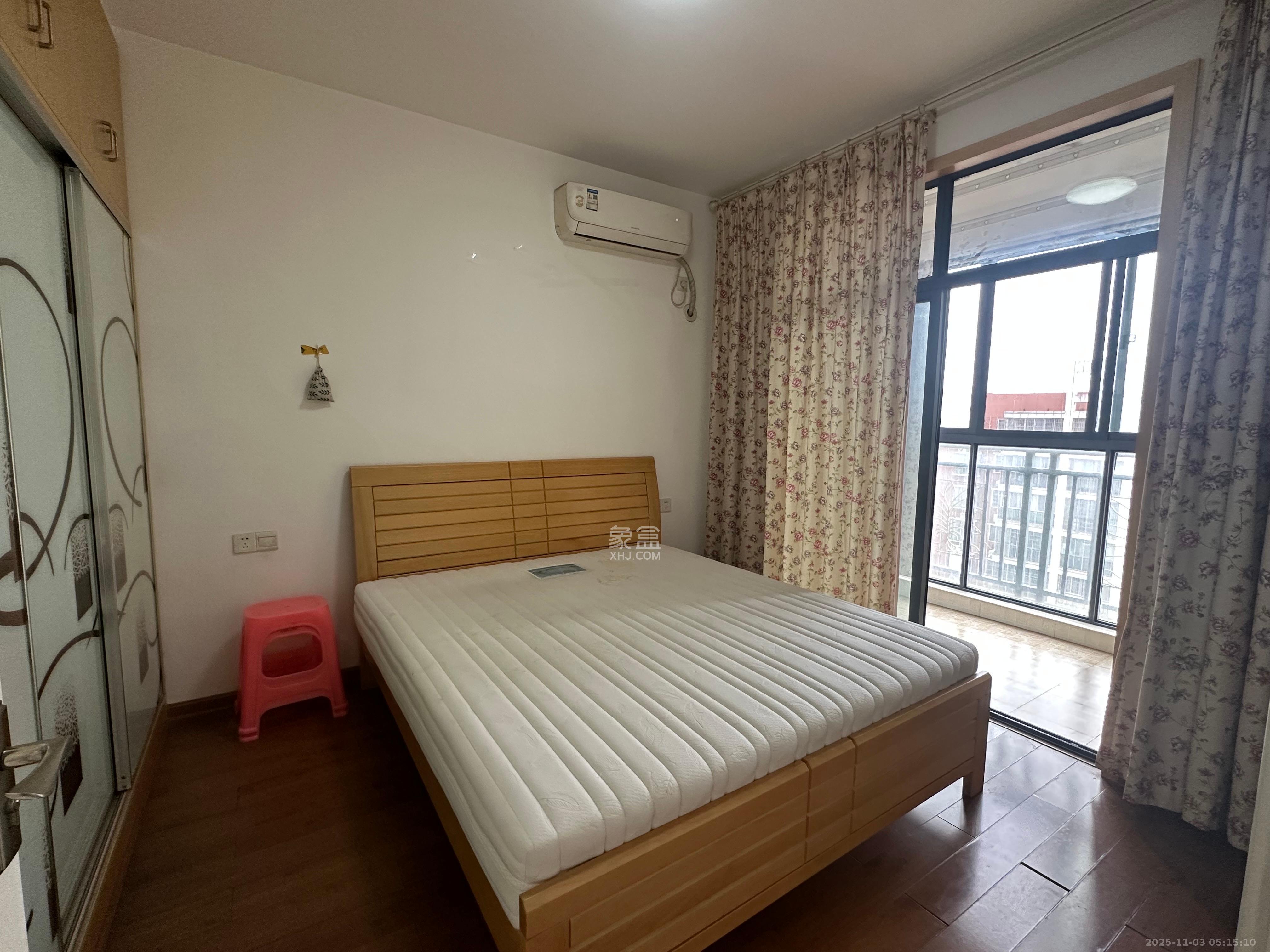 阳光锦城  2室2厅1卫    2900.0元/月室内图