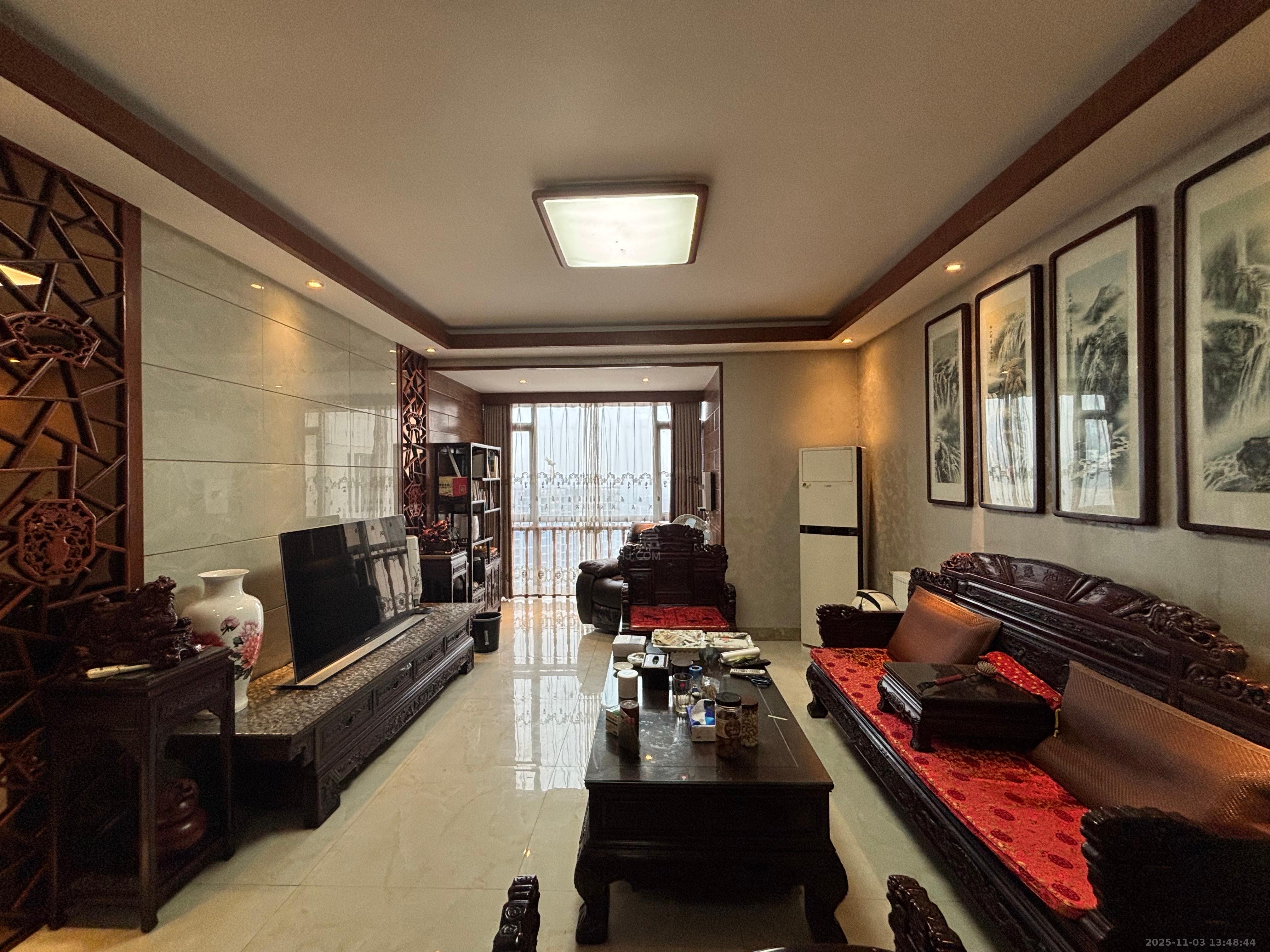 流金岁月-华晨国际 3室2厅2卫 2600.0元/月 流金岁月-华晨国际 3室2厅2卫 2600.0元/月室内图