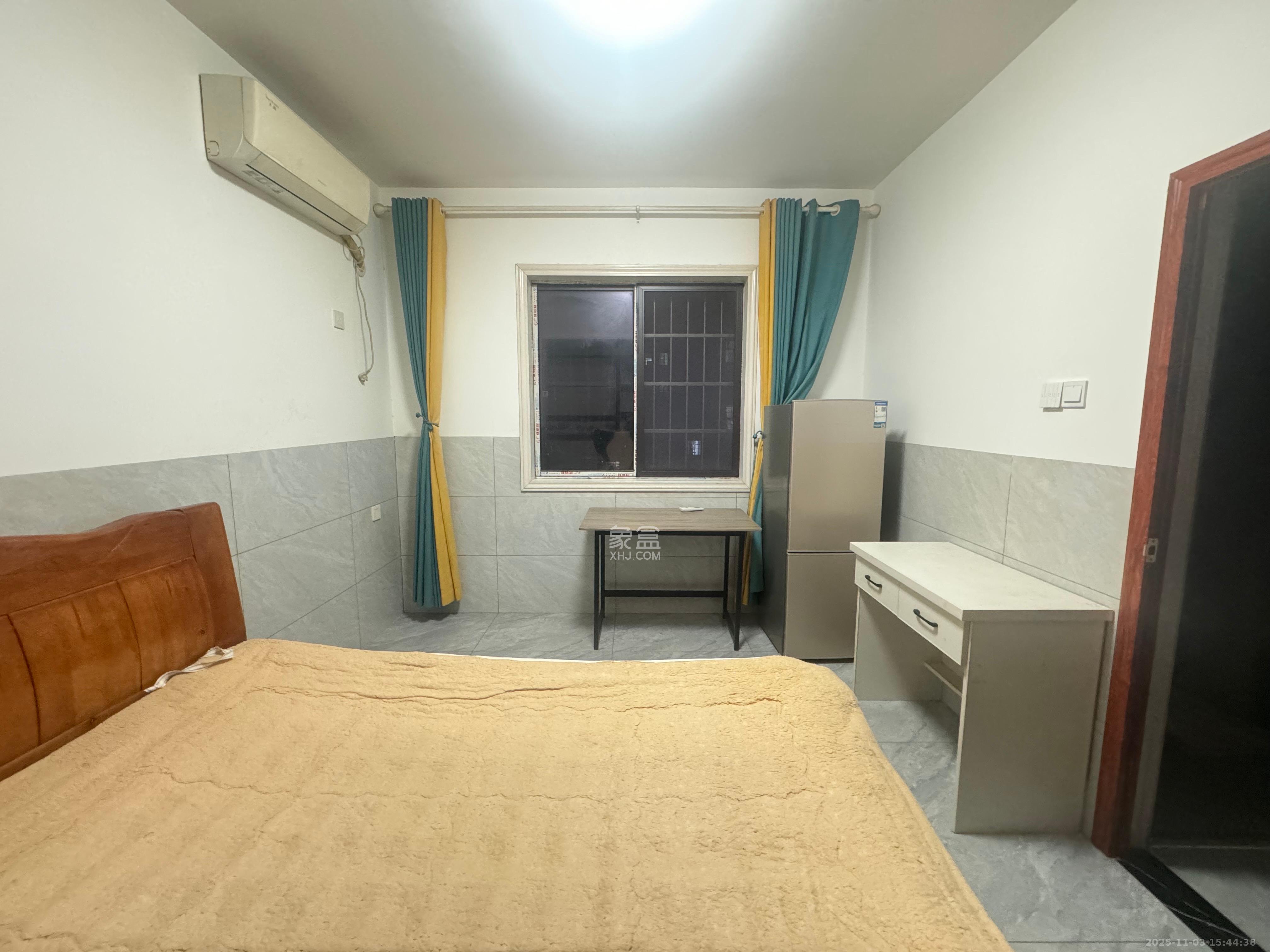 联丰苑 1室1厅1卫 900.0元/月 联丰苑 1室1厅1卫 900.0元/月室内图