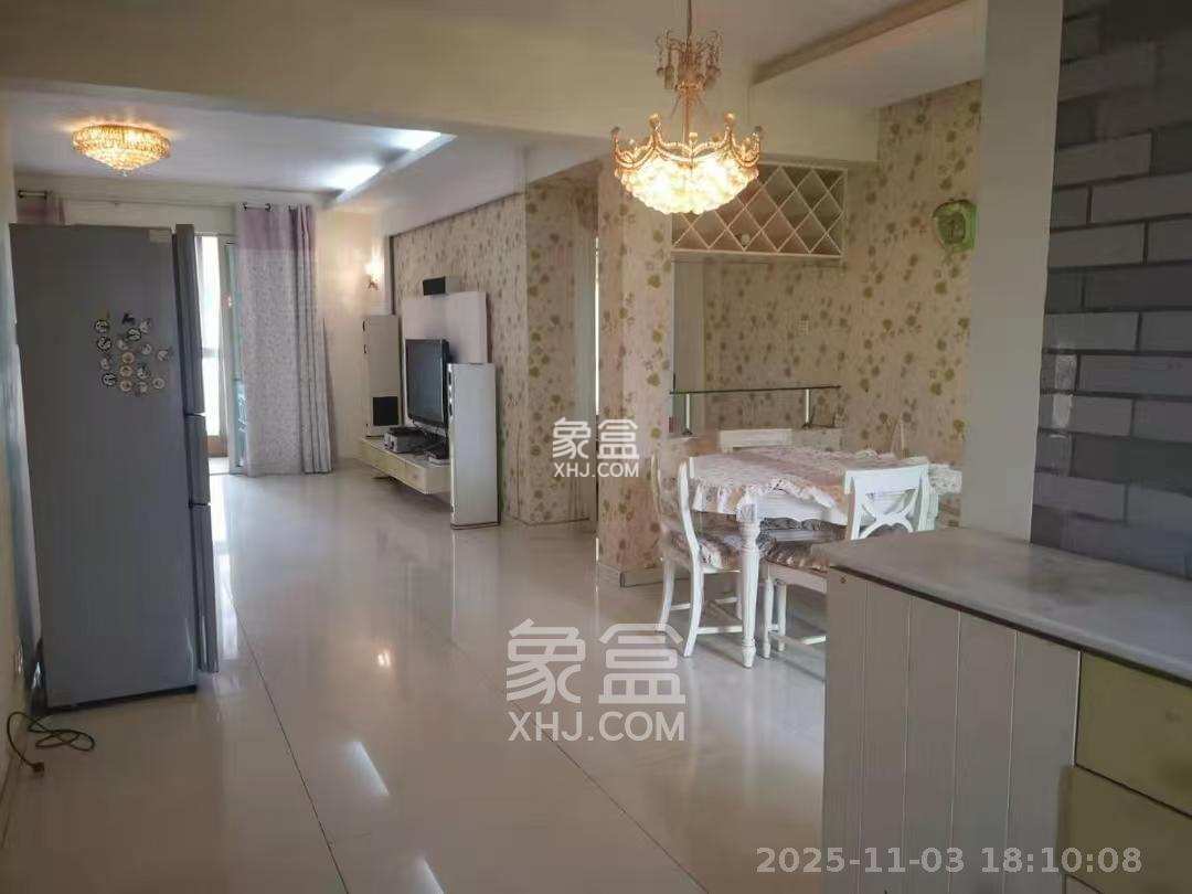 申奥美域 3室2厅2卫 2400.0元/月 申奥美域 3室2厅2卫 2400.0元/月室内图