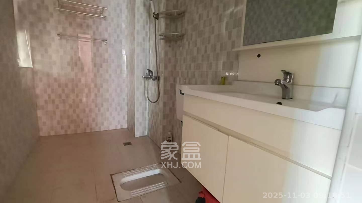 莱茵城  2室1厅1卫    2000.0元/月室内图