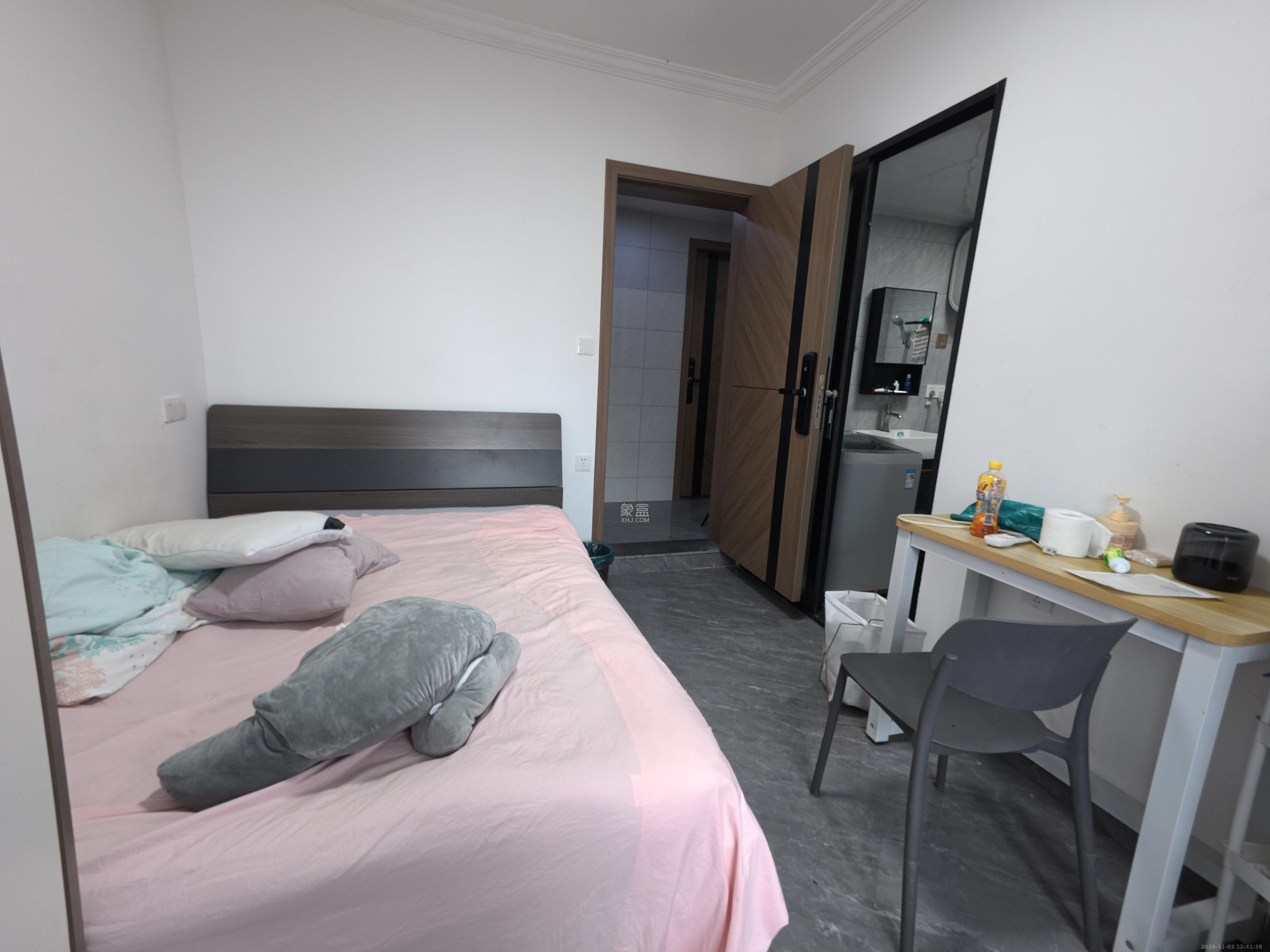 和润园三期  1室1厅1卫    1000.0元/月室内图