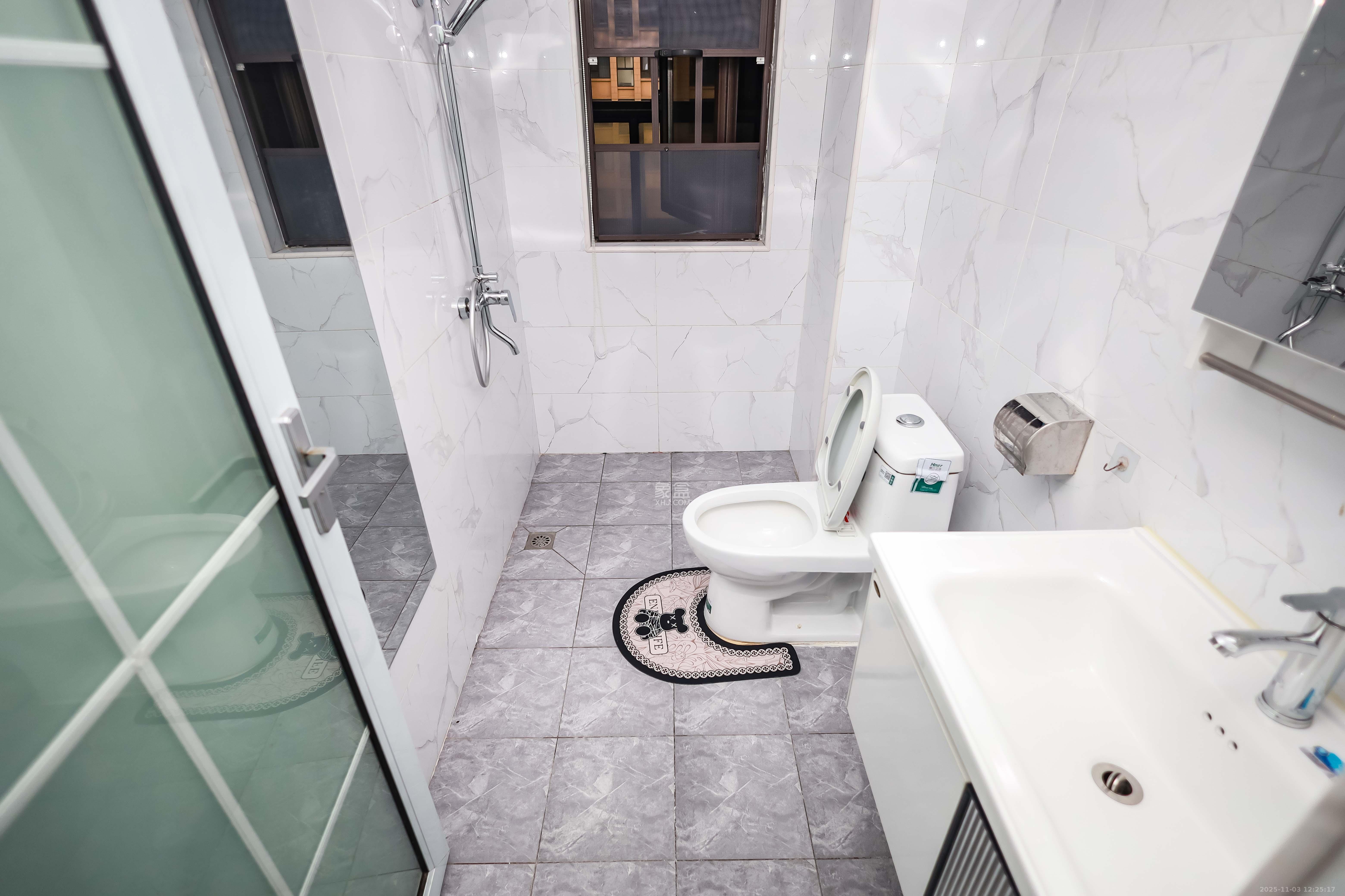 奥克斯缔壹城 3室2厅2卫 98.8万 奥克斯缔壹城 3室2厅2卫 98.8万卫生间