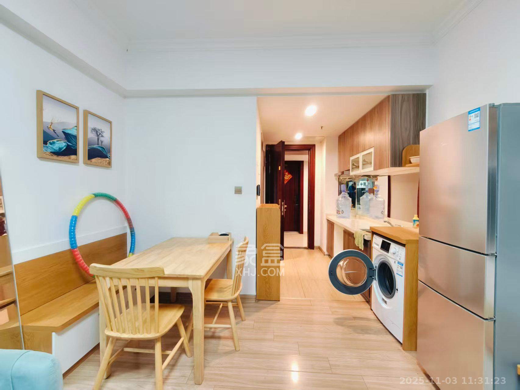 碧桂园星城首府  1室1厅1卫    1350.0元/月室内图