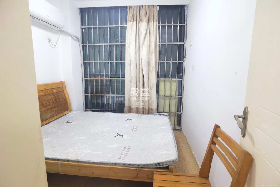 中信文化广场(中信新城二期) 3室2厅1卫 1800.0元/月 中信文化广场(中信新城二期) 3室2厅1卫 1800.0元/月室内图