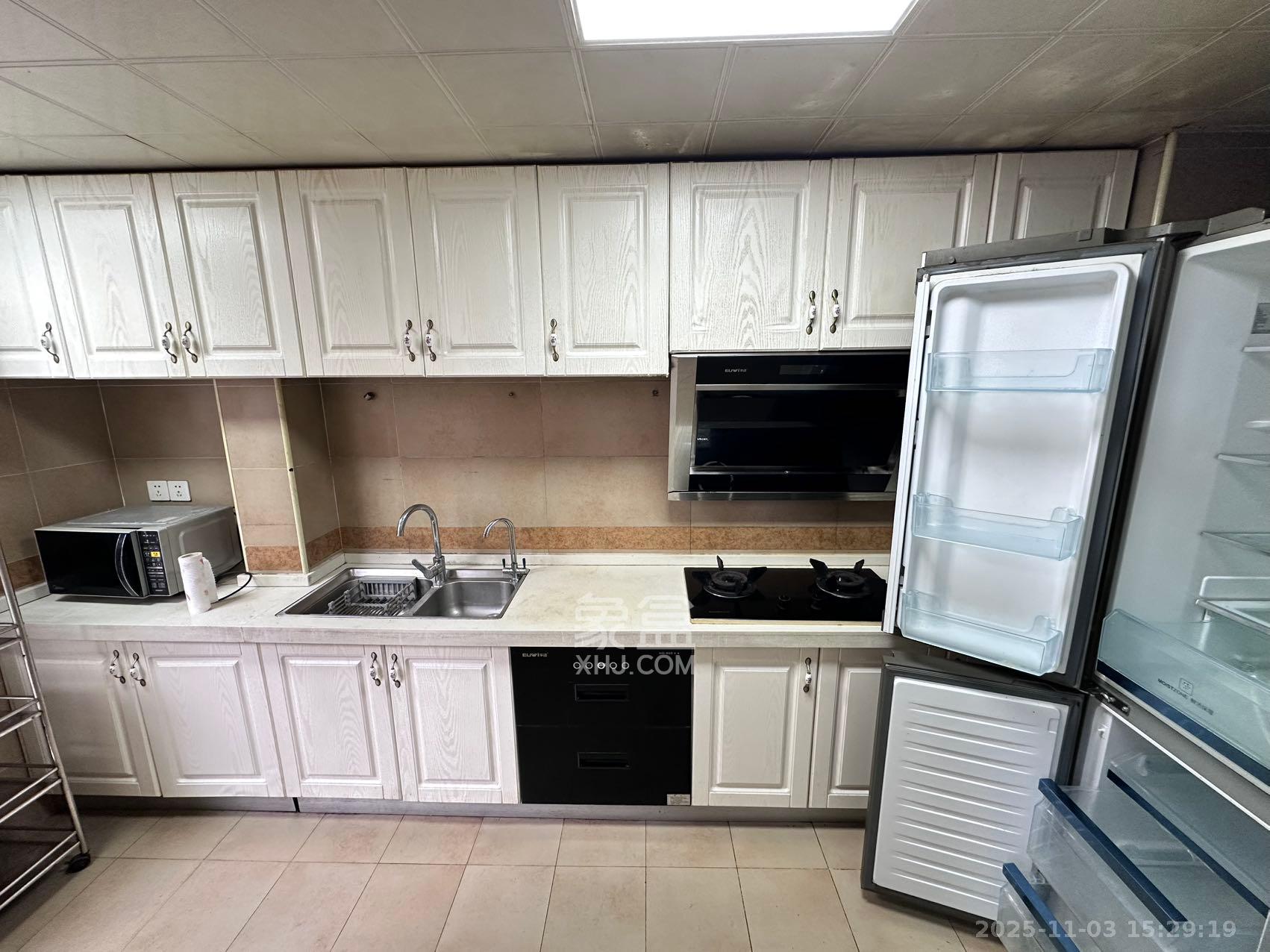 华润橡树湾  4室2厅2卫    2600.0元/月室内图