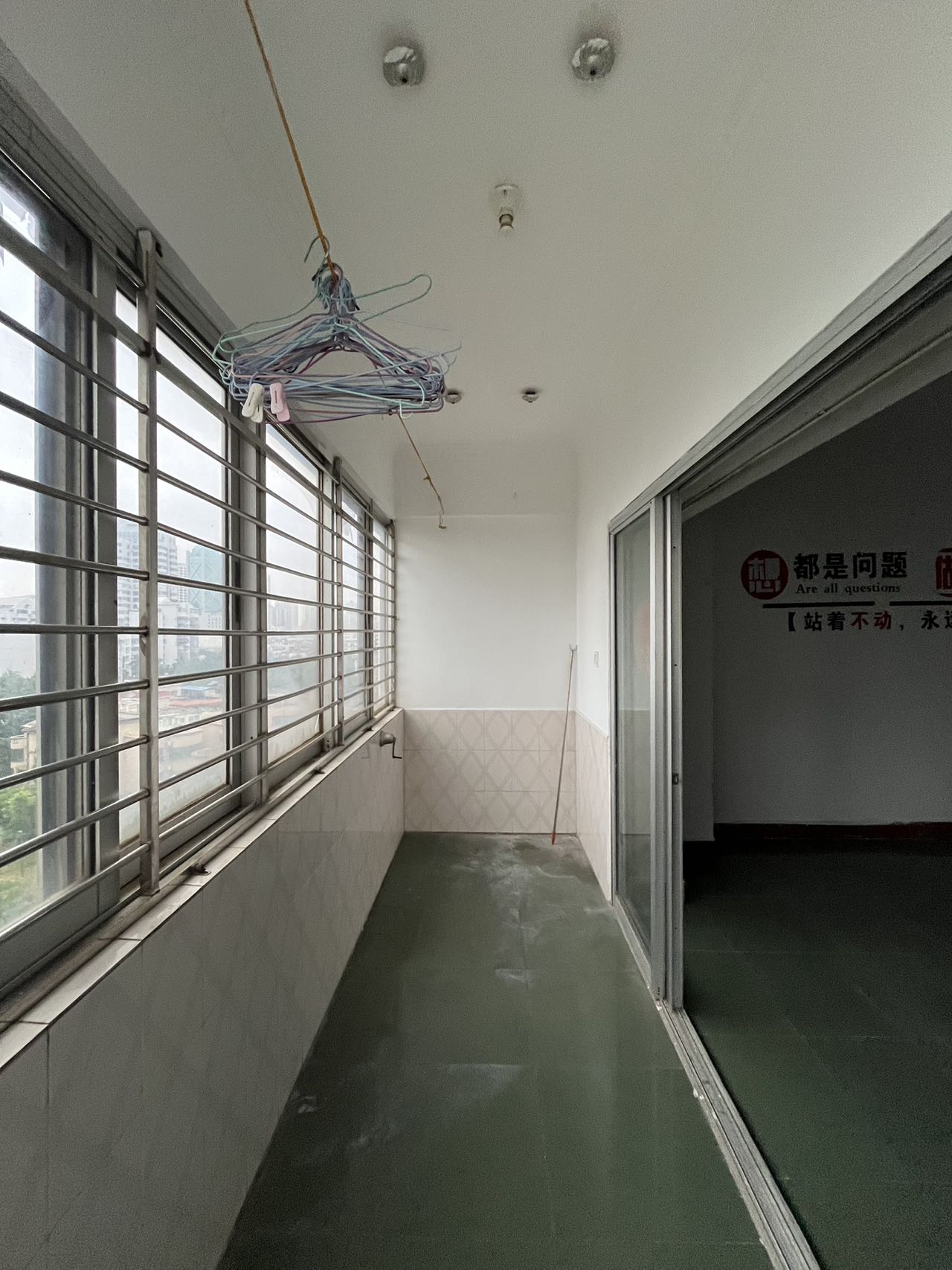 金融花园  4室2厅2卫    2400.0元/月室内图