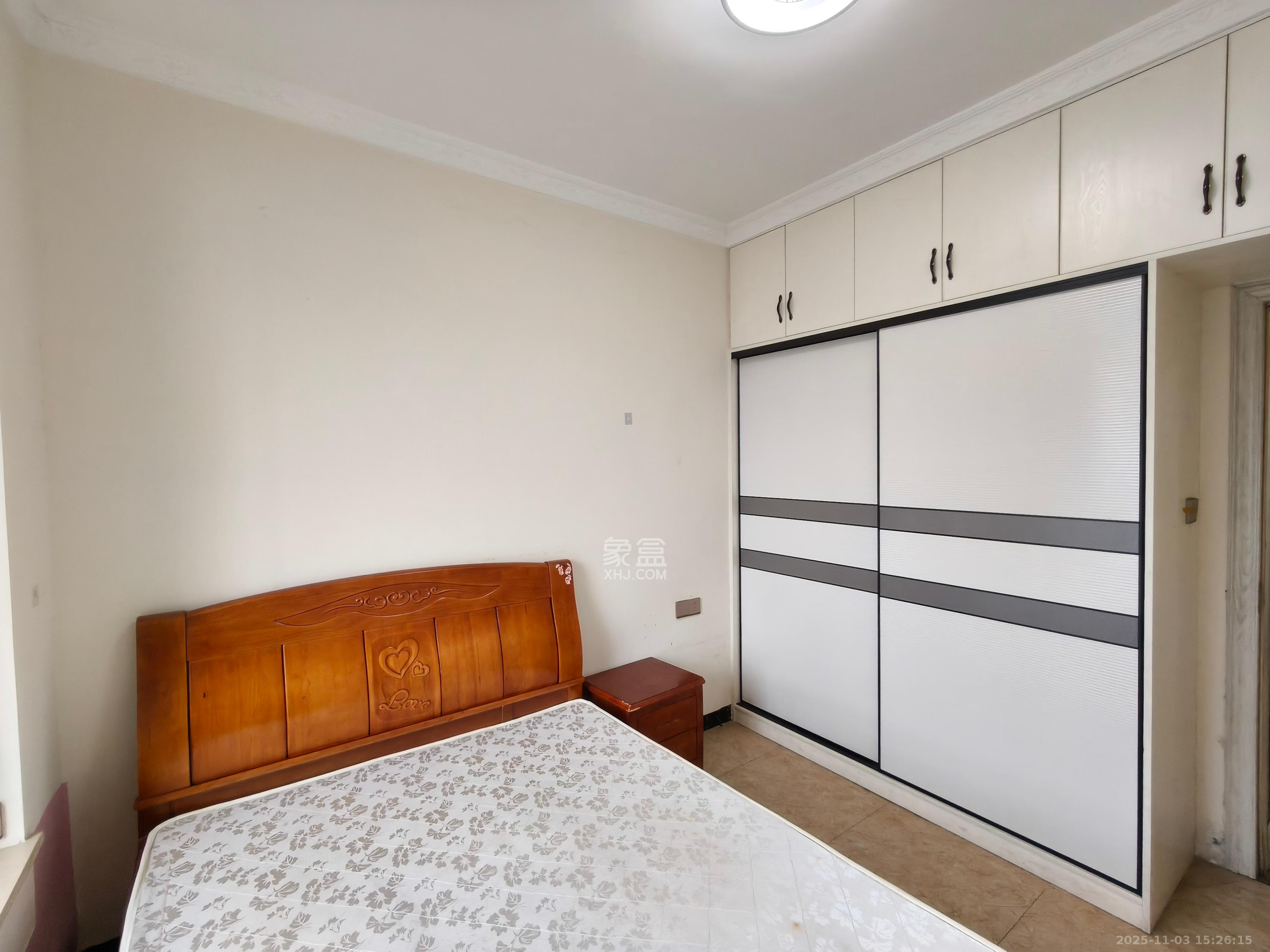 高升金典 2室1厅1卫 2000.0元/月 高升金典 2室1厅1卫 2000.0元/月室内图