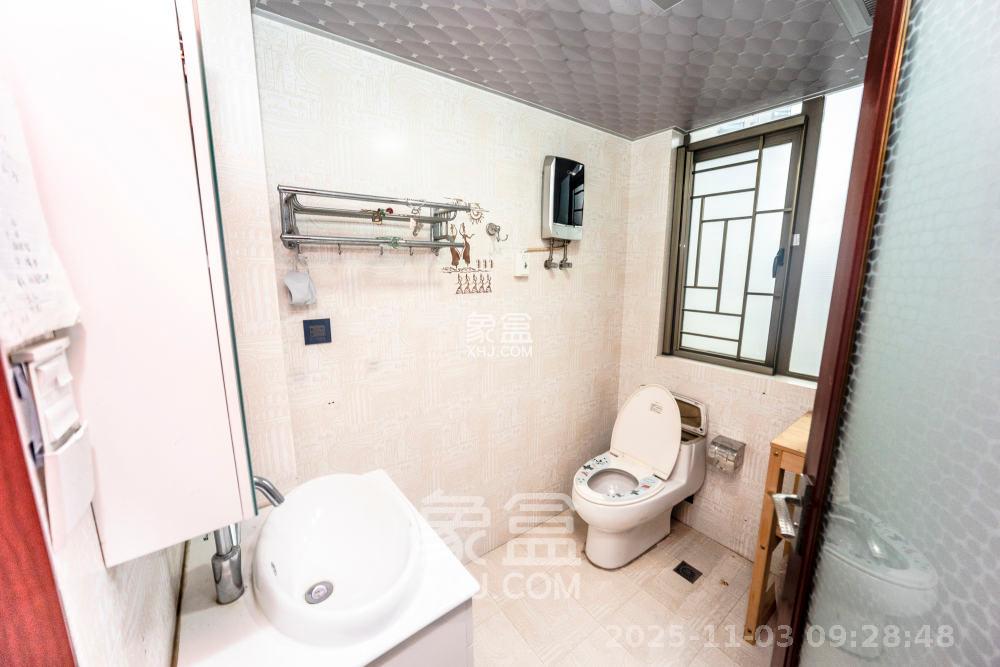 金域南外滩（望江佳园）  3室2厅2卫    3500.0元/月室内图