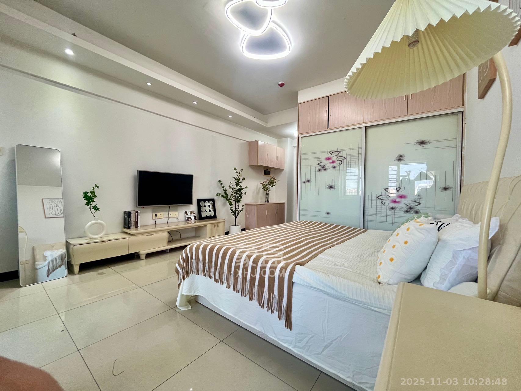 湘域相遇  1室1厅1卫    1900.0元/月室内图