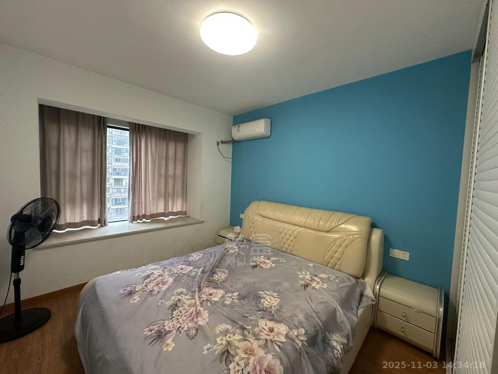 春藤小镇  3室2厅1卫    1800.0元/月室内图