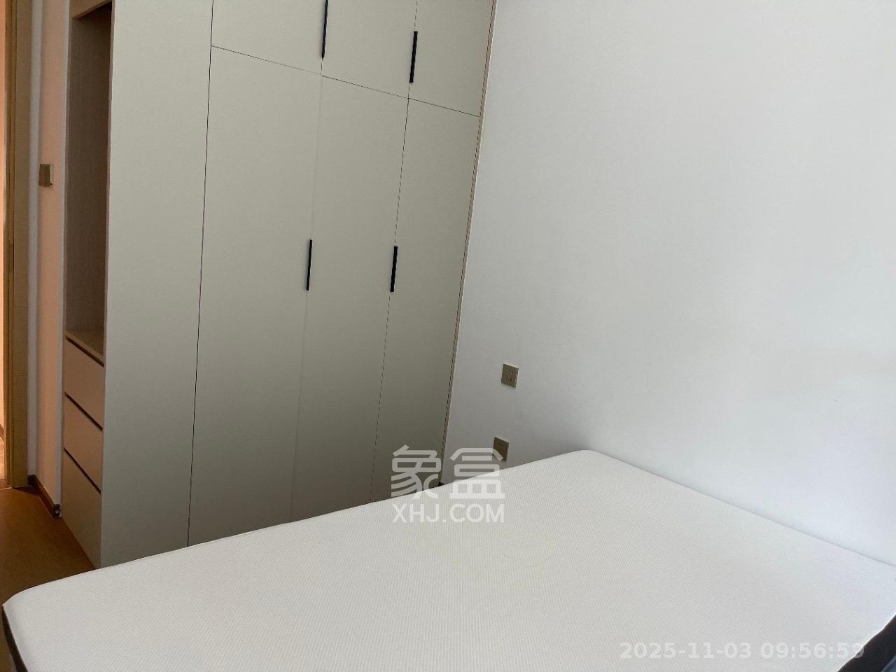 复地滨江金融中心 4室2厅2卫 5000.0元/月 复地滨江金融中心 4室2厅2卫 5000.0元/月室内图