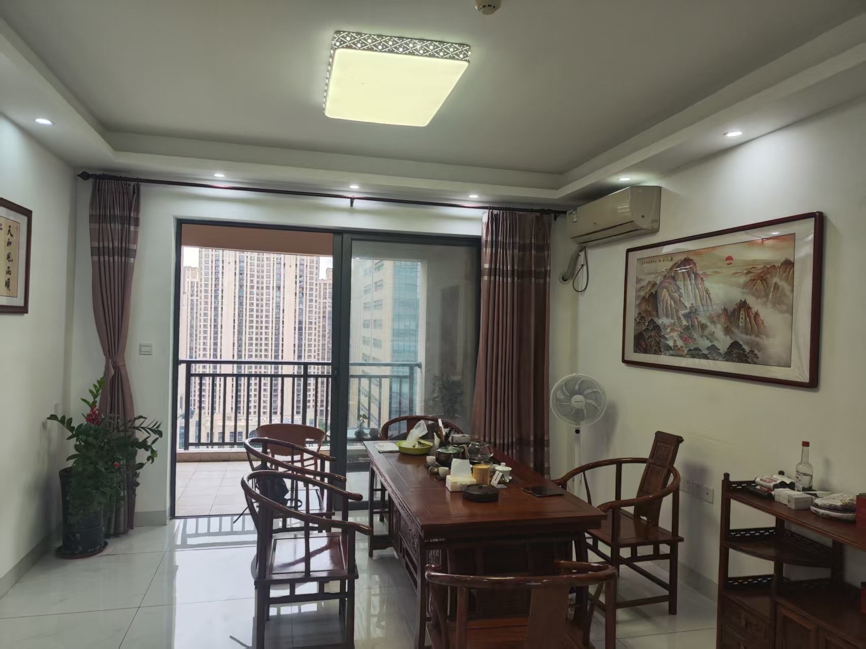 海航豪庭北苑  3室2厅2卫    309.0万