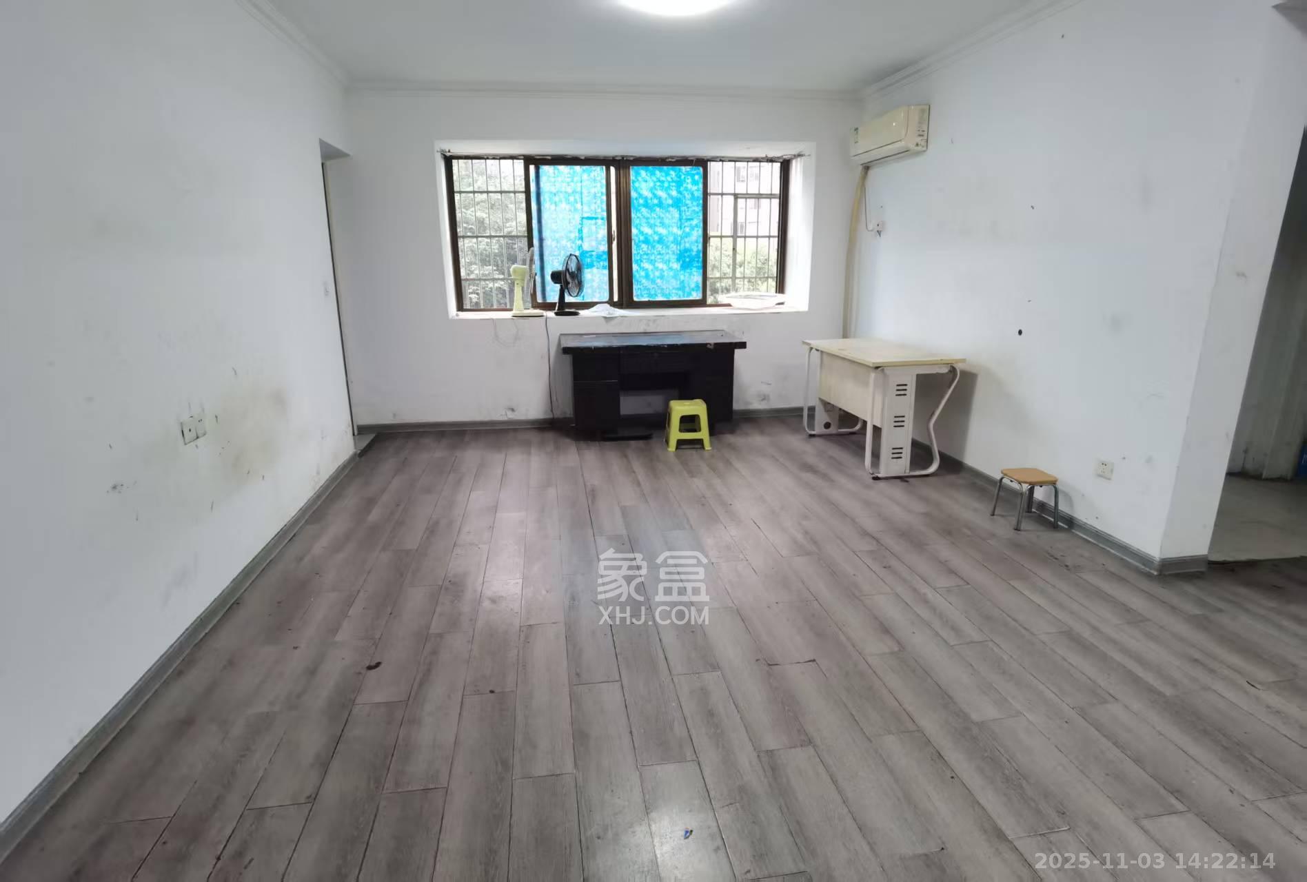 芙蓉蓉苑 2室2厅1卫 2100.0元/月 芙蓉蓉苑 2室2厅1卫 2100.0元/月室内图