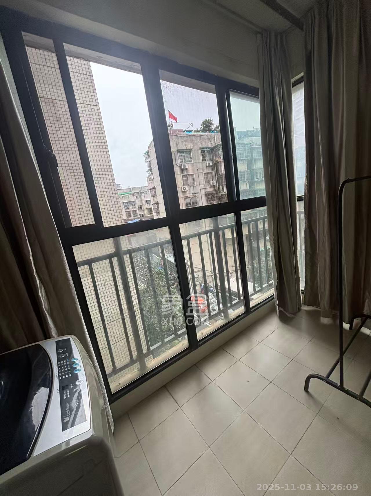 运通尊苑  2室1厅1卫    2450.0元/月室内图