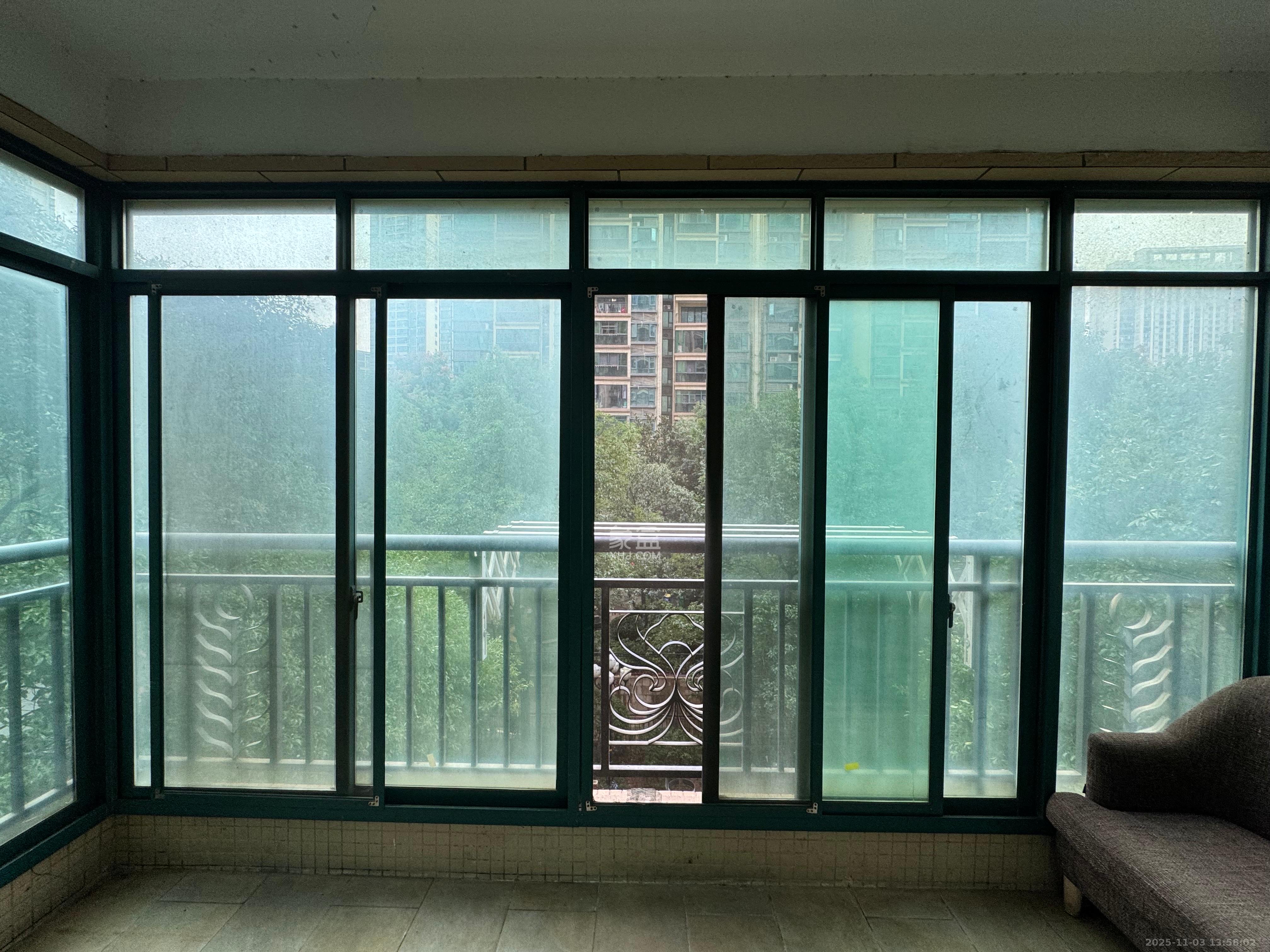 恒大绿洲 3室2厅2卫 2300.0元/月 恒大绿洲 3室2厅2卫 2300.0元/月室内图