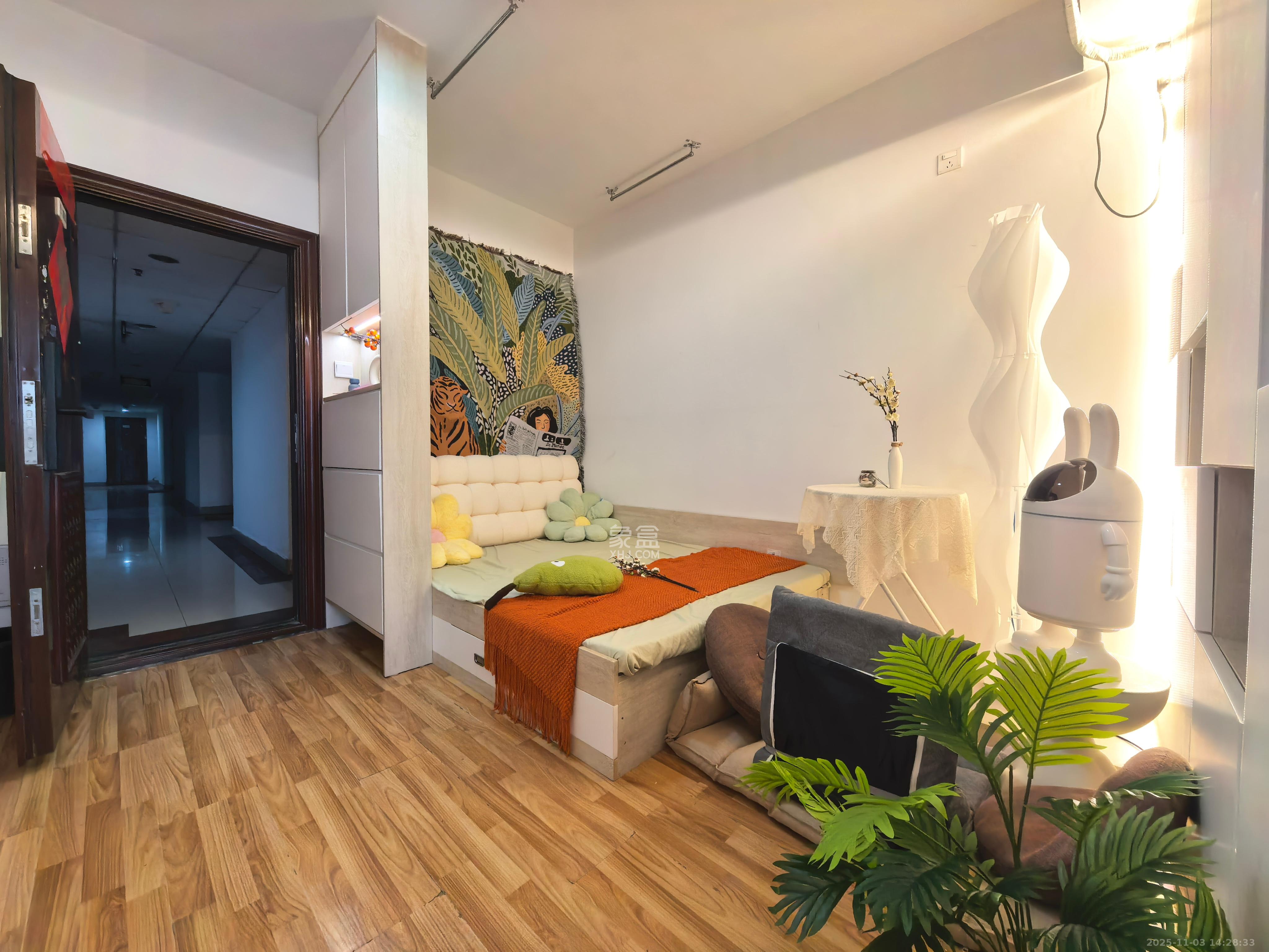 东一国际 1室1厅1卫 1600.0元/月 东一国际 1室1厅1卫 1600.0元/月室内图