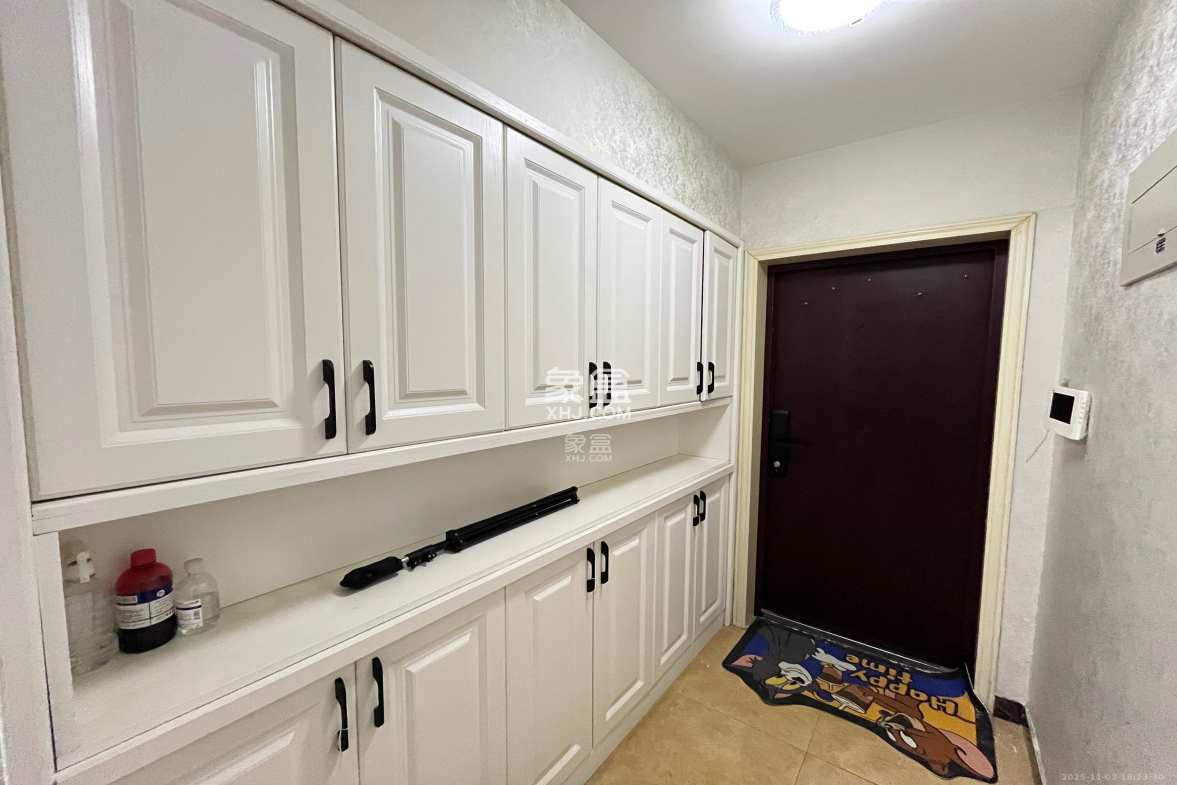 北辰三角洲E3区 3室2厅2卫 3500.0元/月 北辰三角洲E3区 3室2厅2卫 3500.0元/月室内图