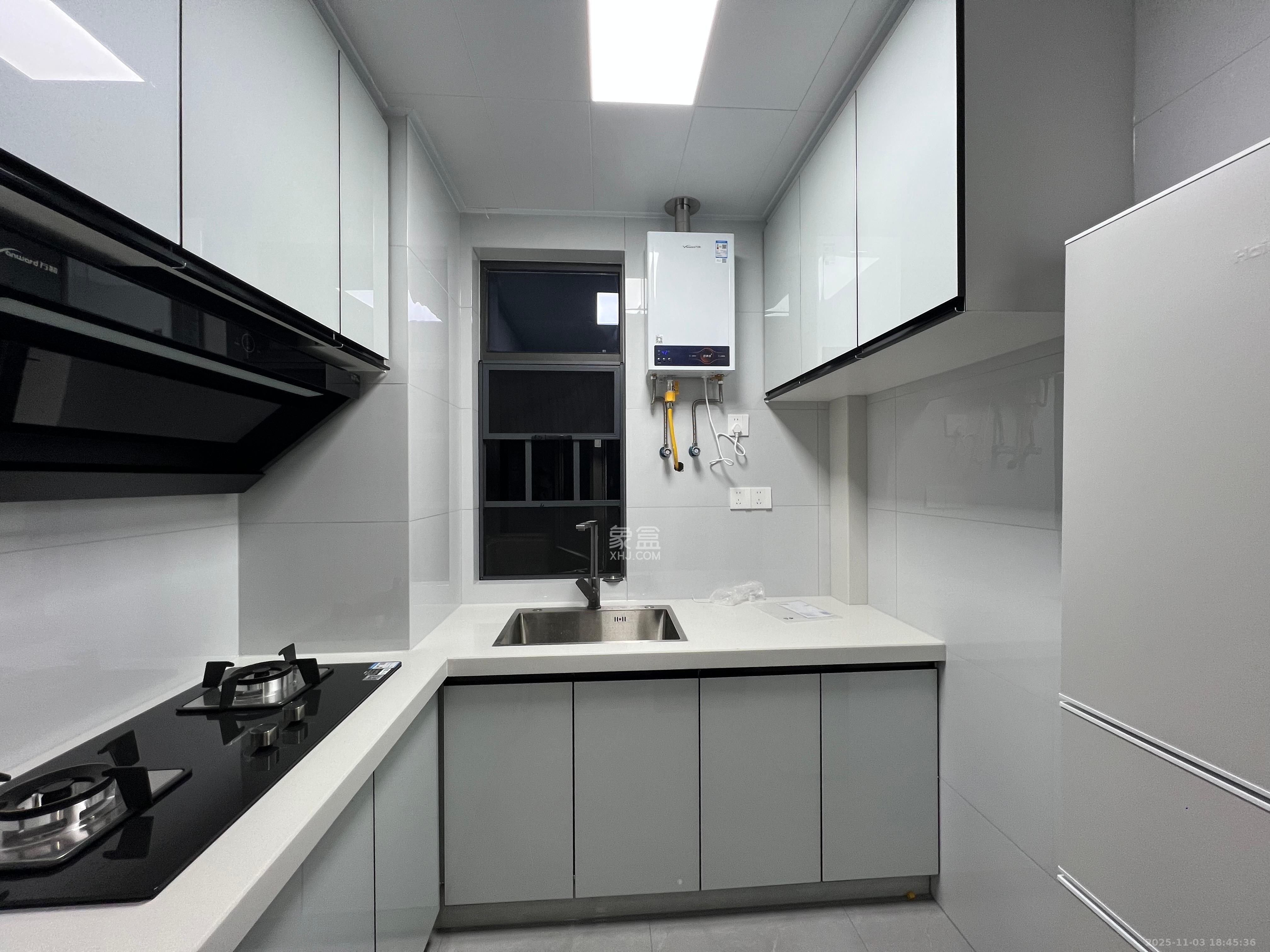 嘉雨东苑  2室1厅1卫    4200.0元/月室内图