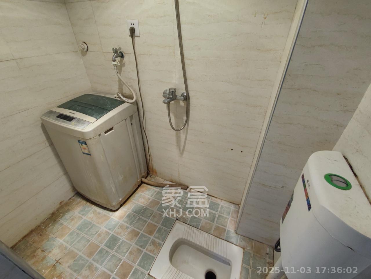 阿普阿布  2室1厅1卫    1700.0元/月室内图