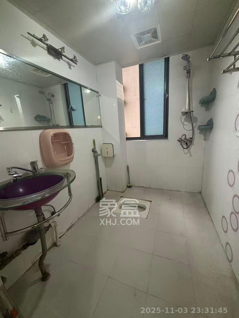 天心物业  2室1厅1卫    1800.0元/月室内图